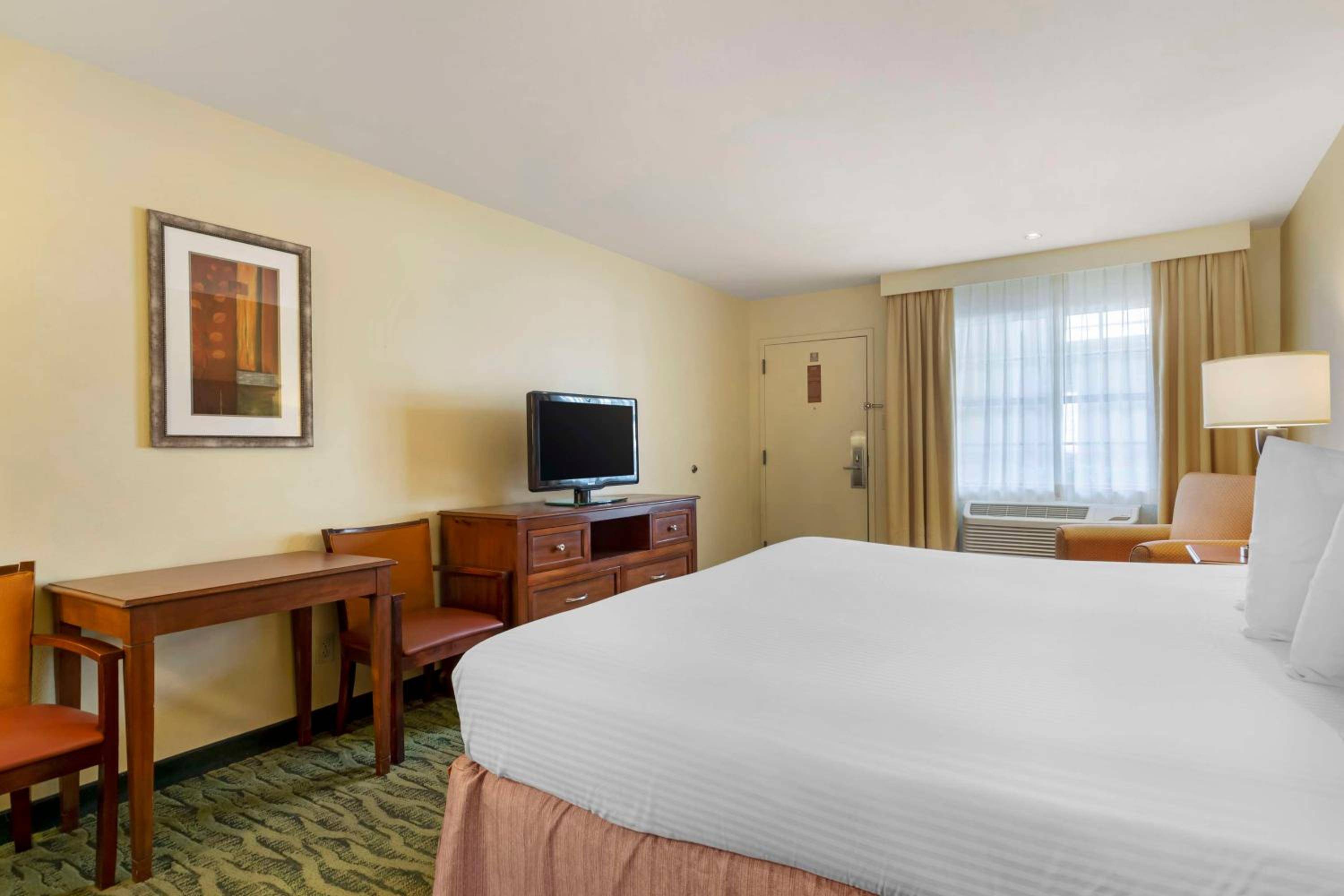 Best Western McAllen Medical Center