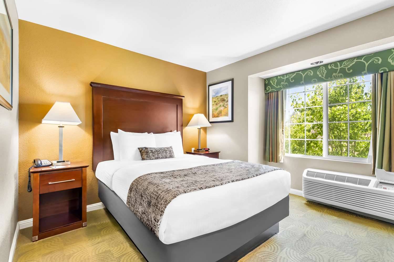 Best Western California City Inn & Suites