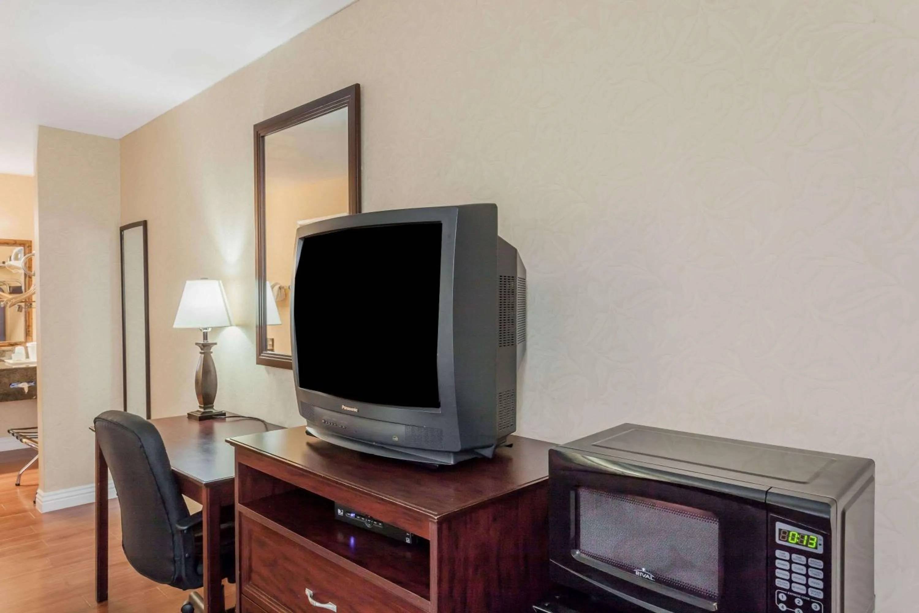 Hospitality Inn San Bernardino/ Redlands
