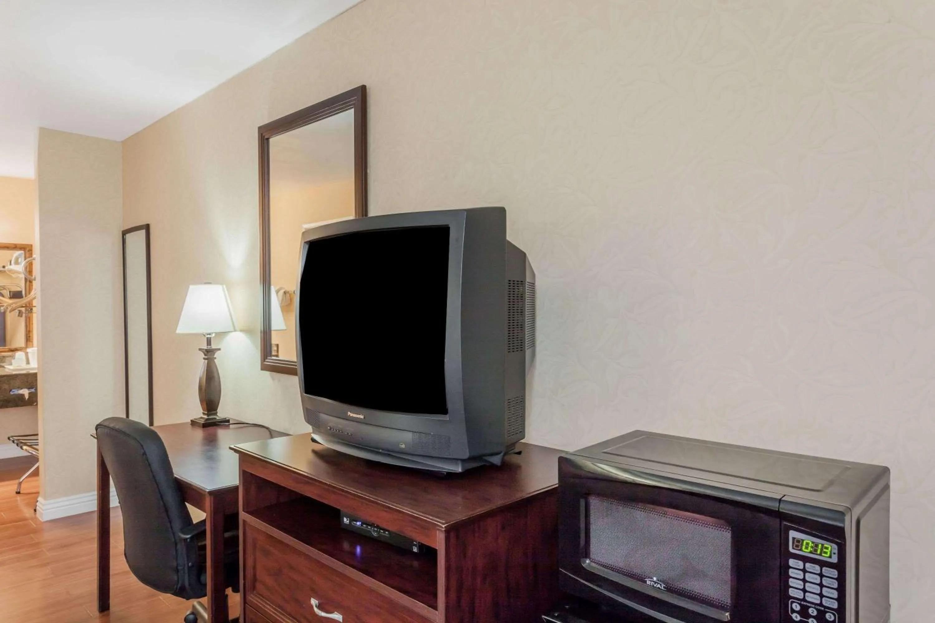 Hospitality Inn San Bernardino/ Redlands