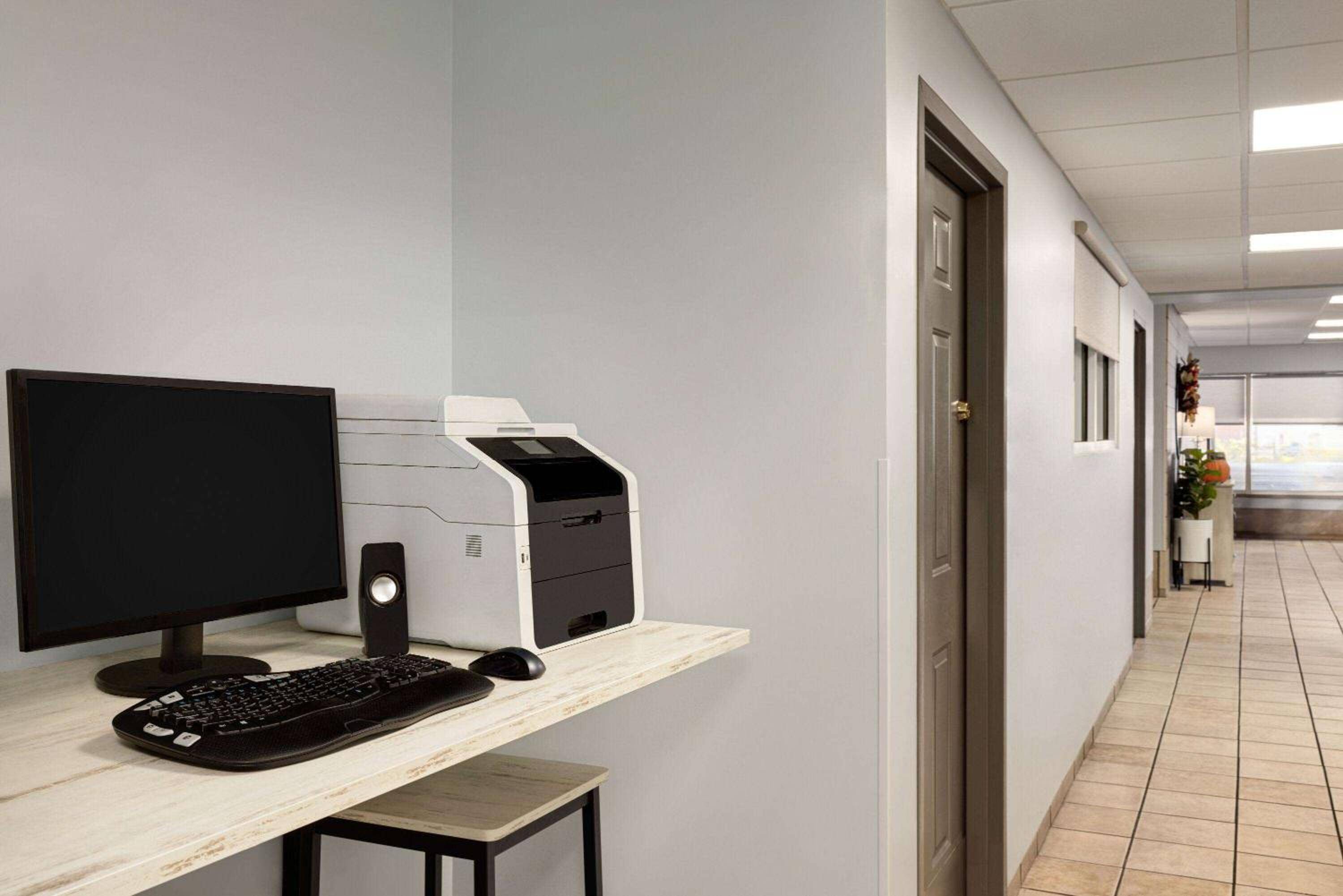 Days Inn by Wyndham Hershey