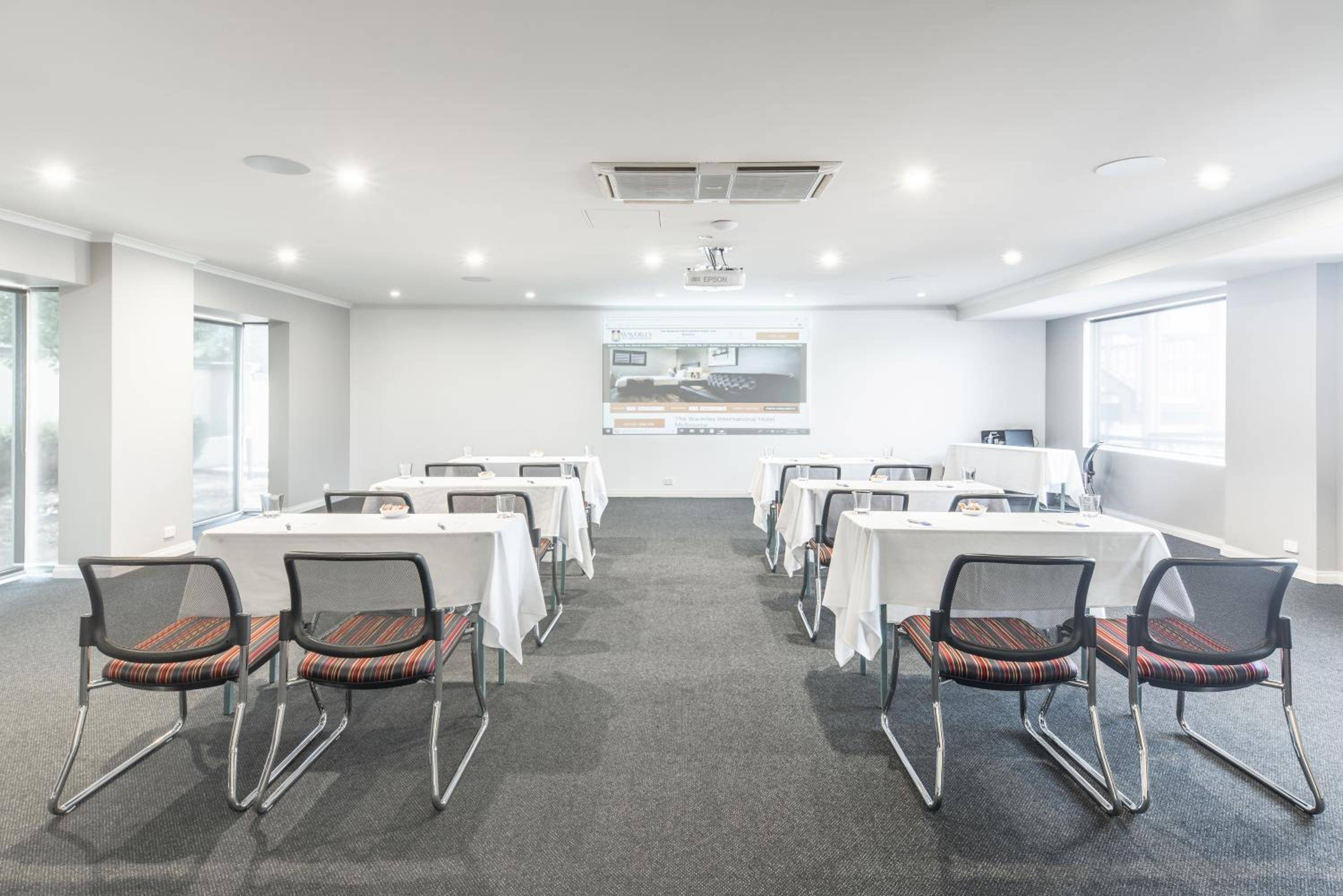 The Waverley International Hotel