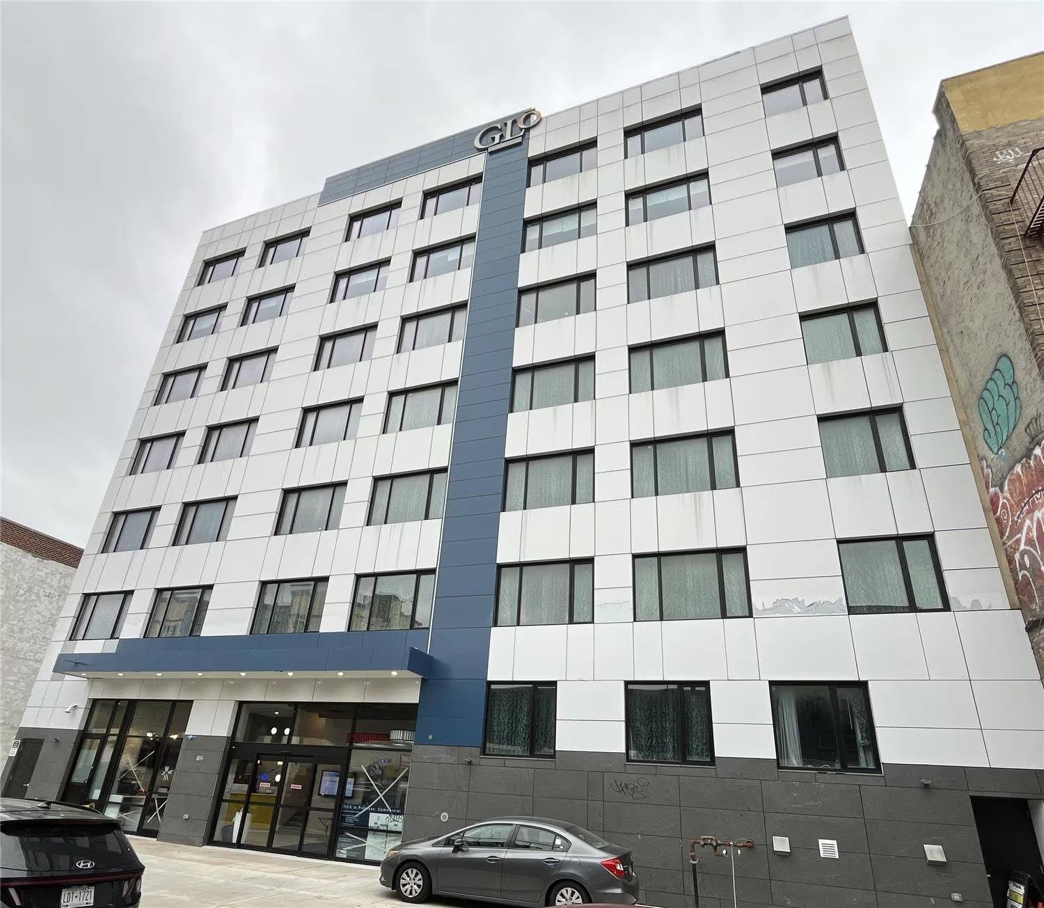 GLō Best Western Bronx NYC