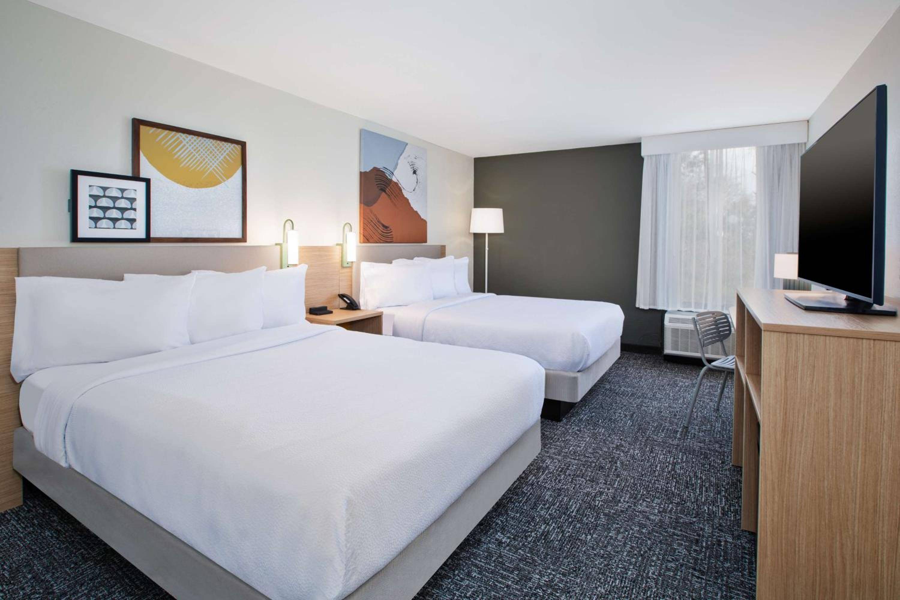 Spark by Hilton Jackson Ridgeland