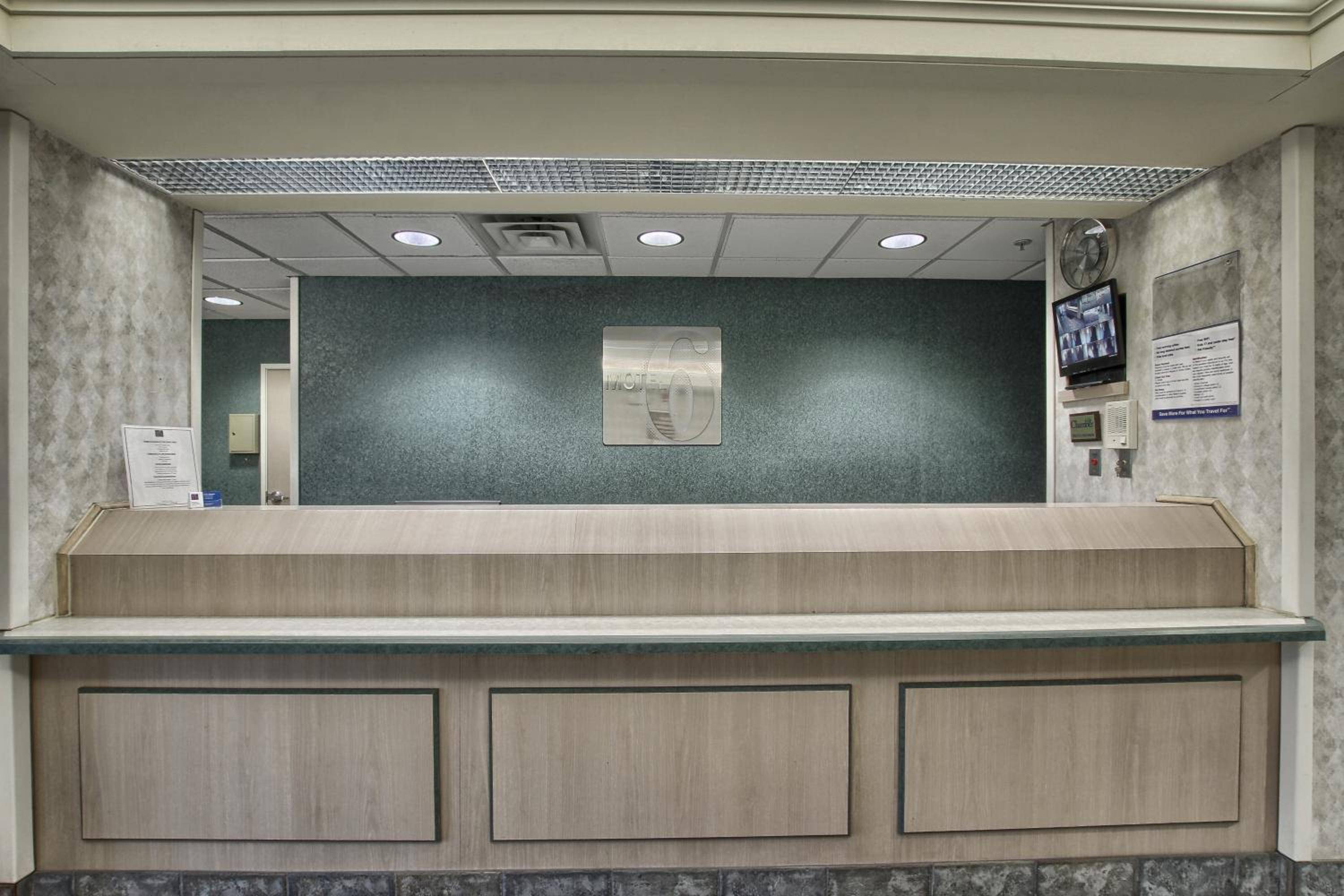 Motel 6 London, On - Ontario