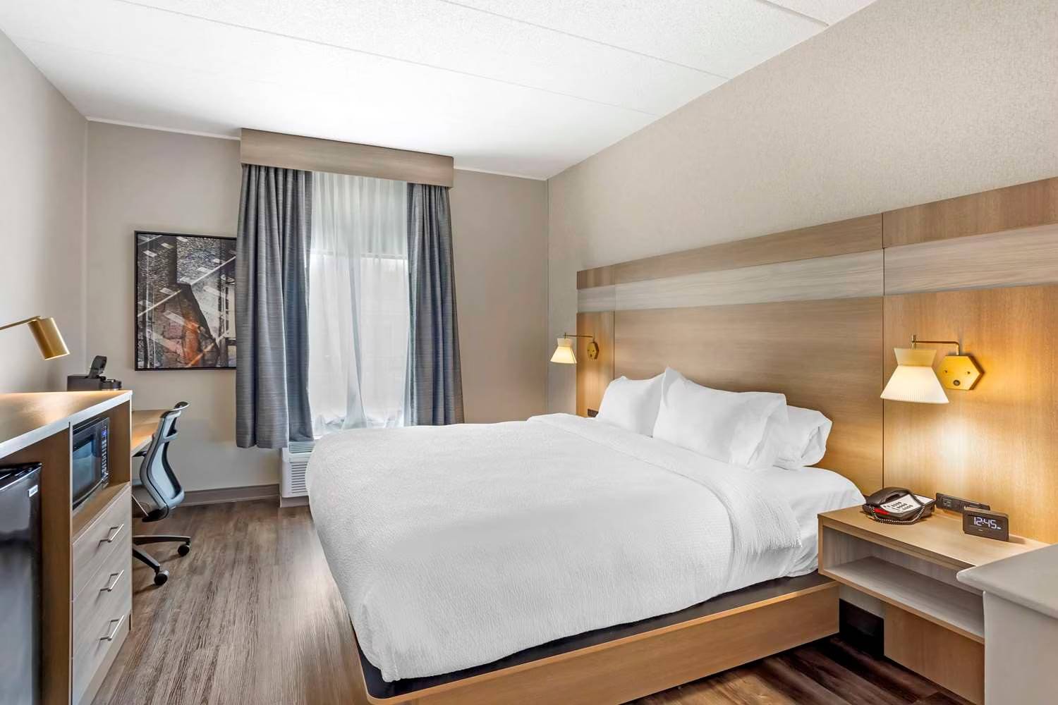 Best Western Plus Heritage Rail Inn & Suites