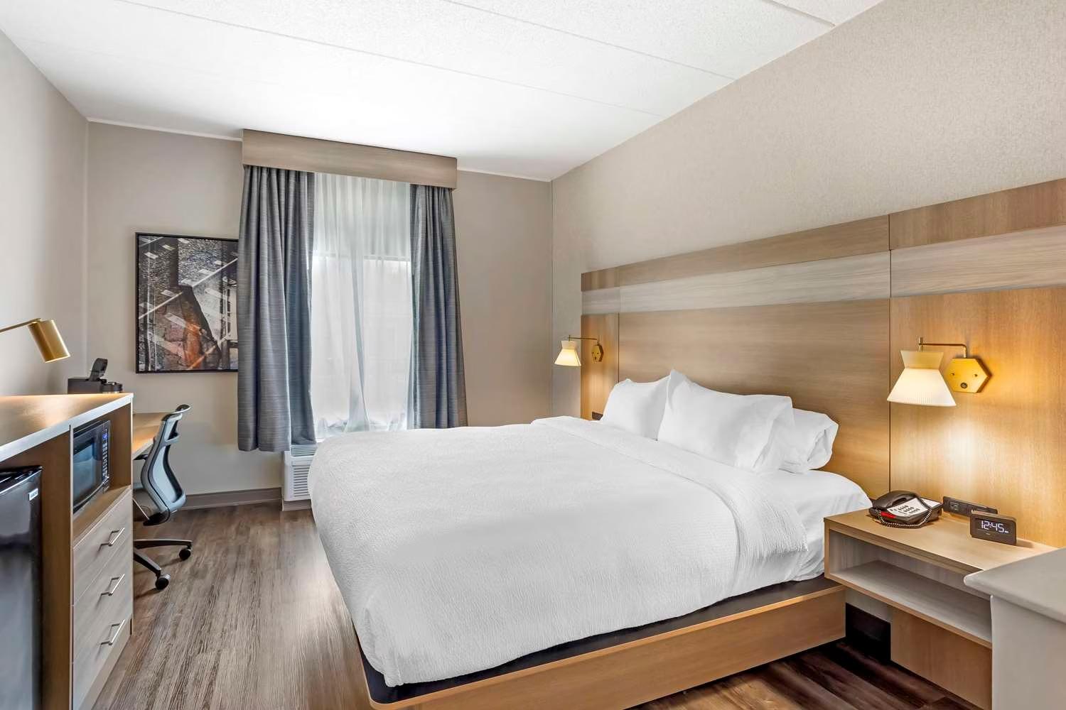 Best Western Plus Heritage Rail Inn & Suites