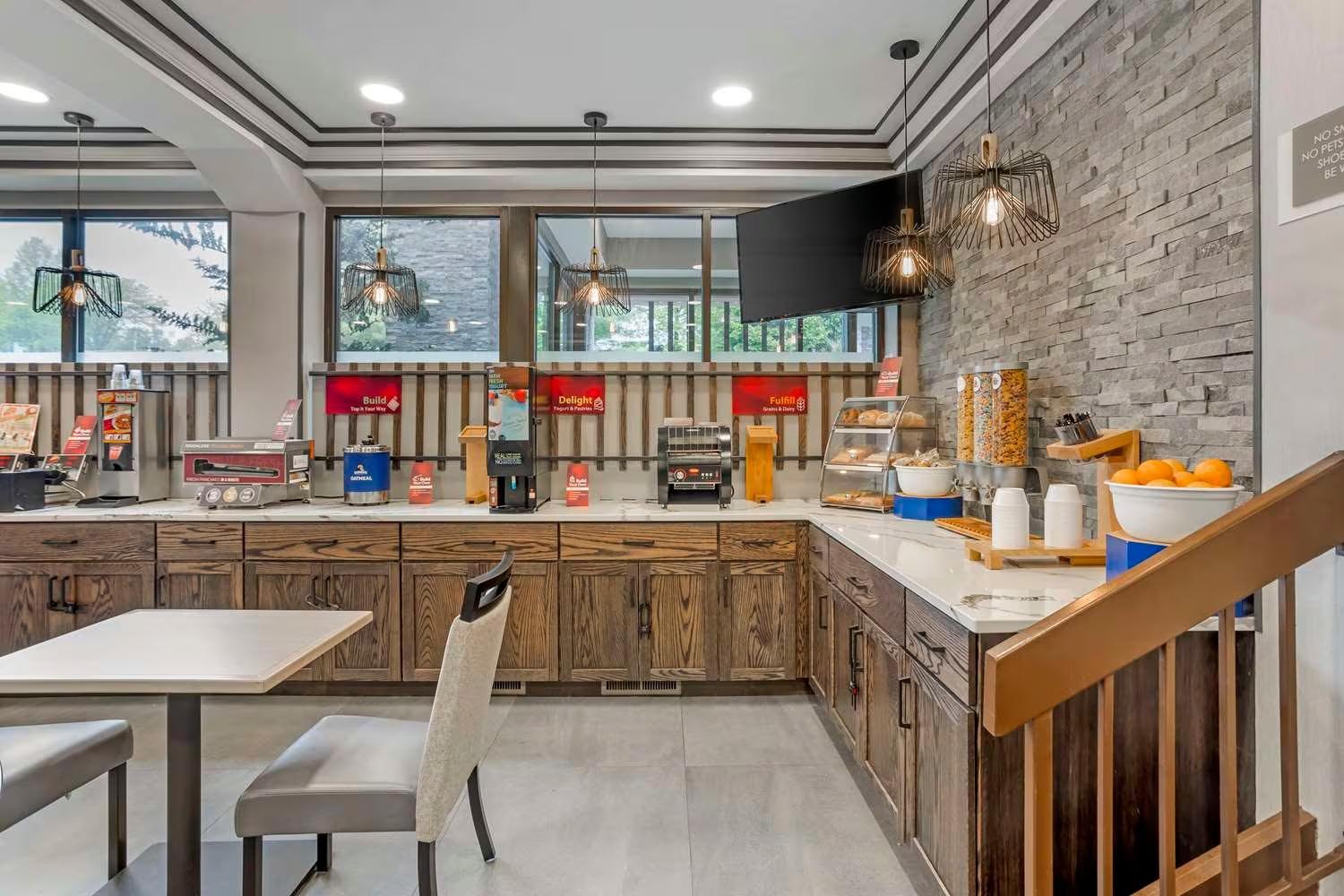 Best Western Plus Heritage Rail Inn & Suites