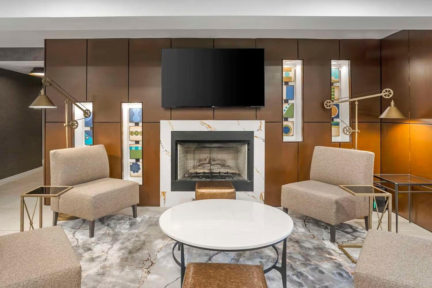 Best Western Plus Heritage Rail Inn & Suites