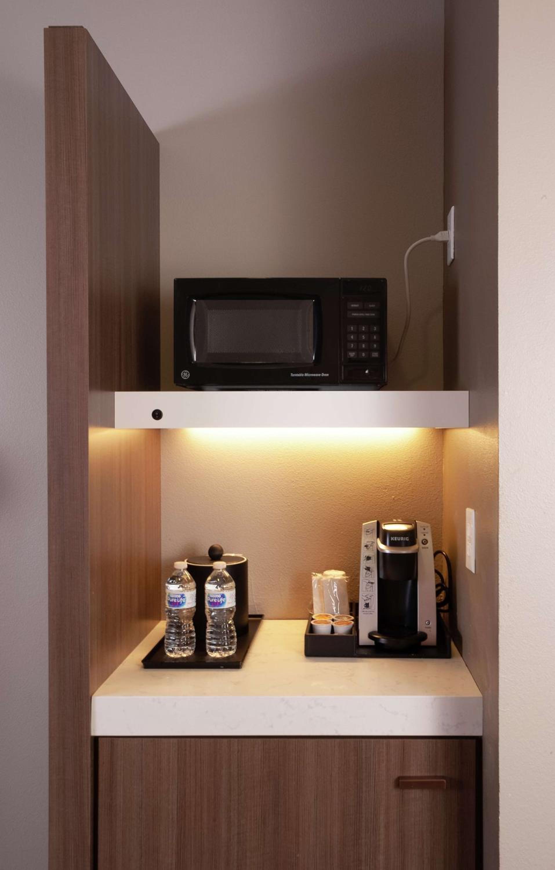 Hilton Garden Inn Atlanta Airport/Millenium Center