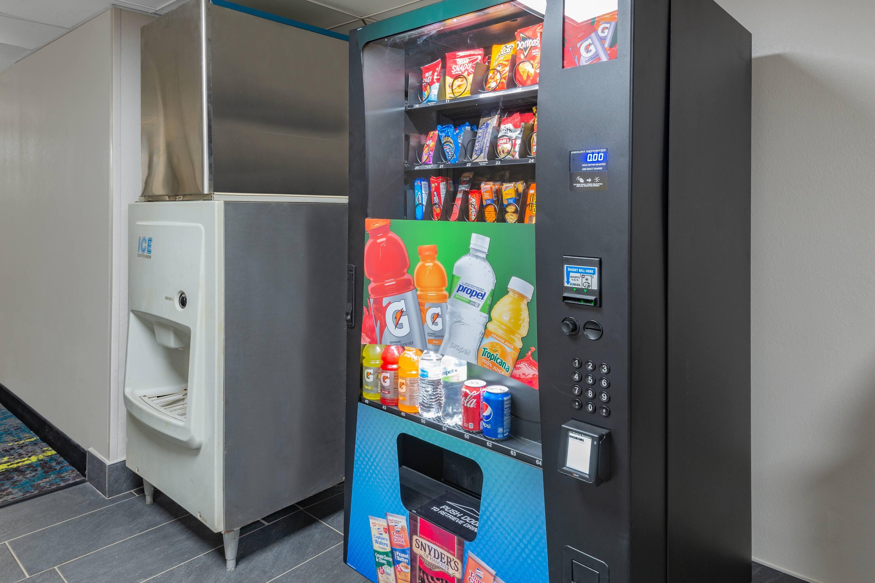 Super 8 by Wyndham Charlottesville