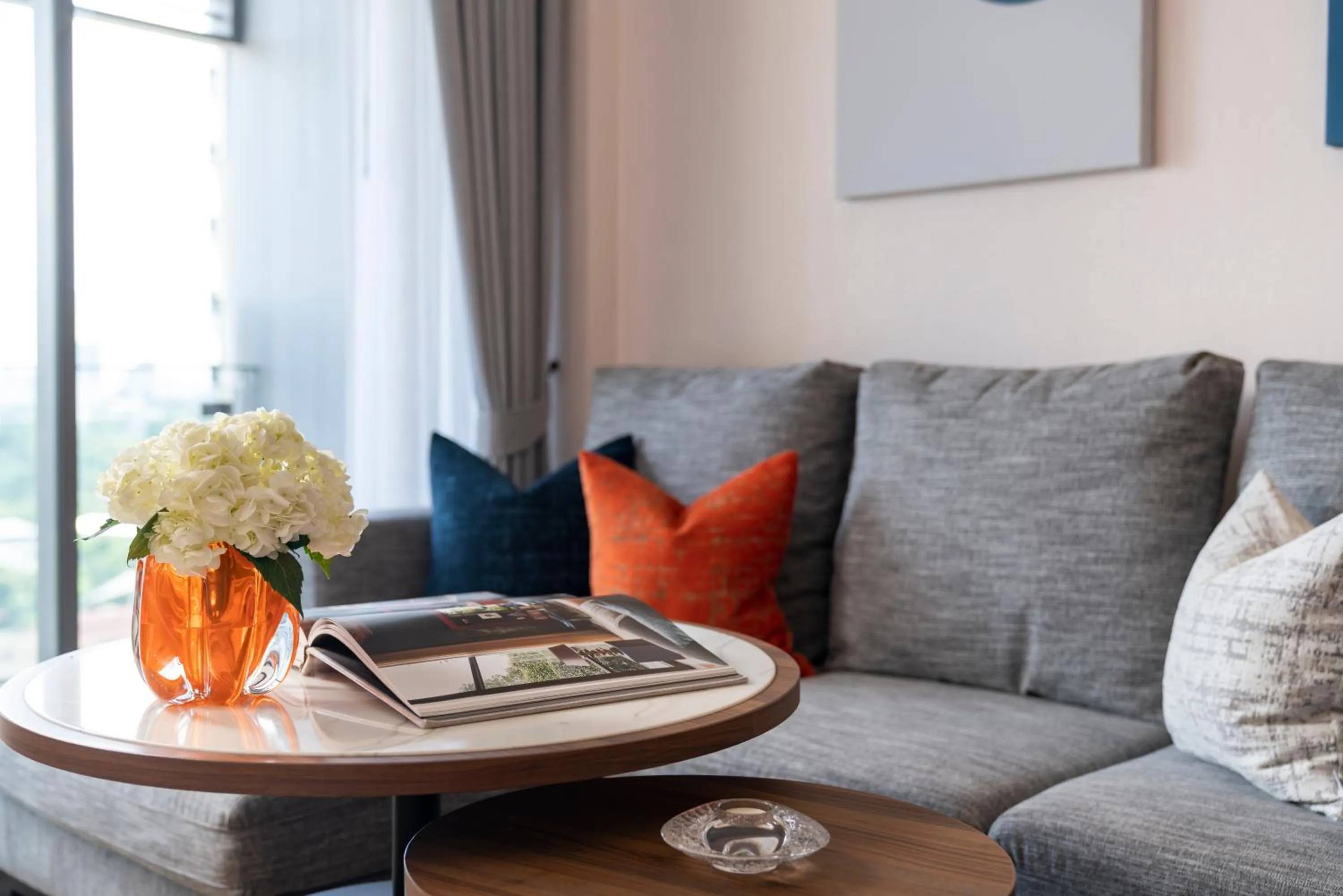 Oakwood Suites Tiwanon Bangkok