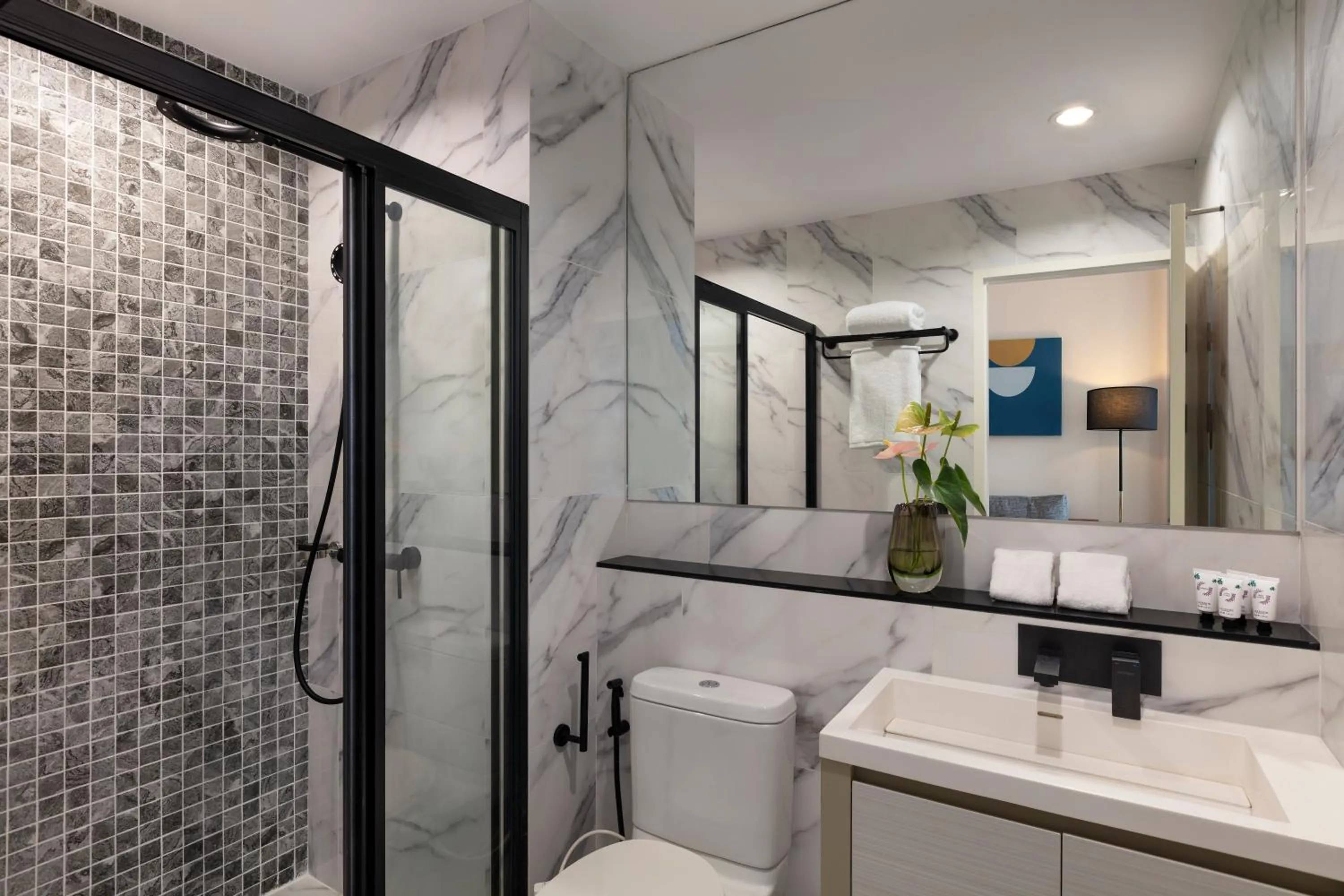 Oakwood Suites Tiwanon Bangkok