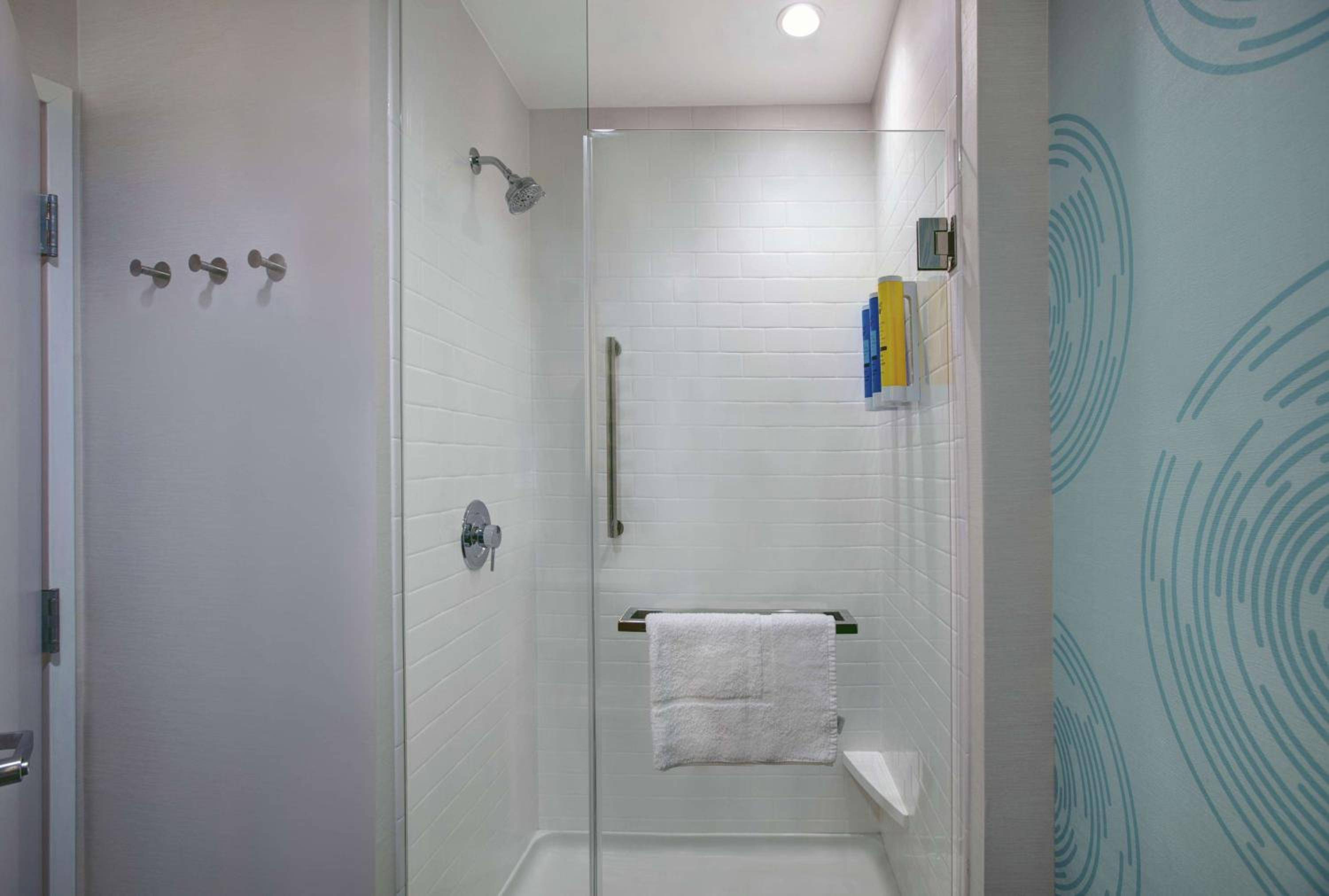 Tru By Hilton Austin Airport, TX