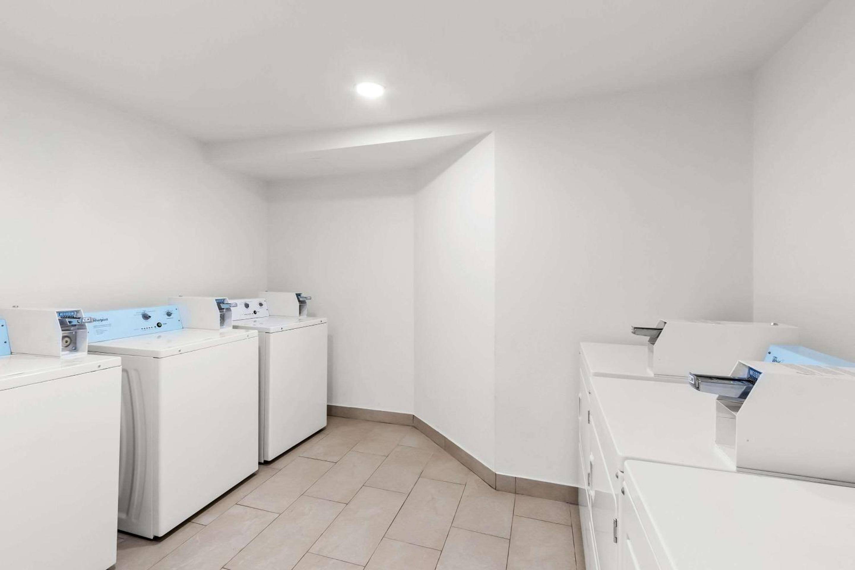 Quality Inn & Suites Columbia Harbison