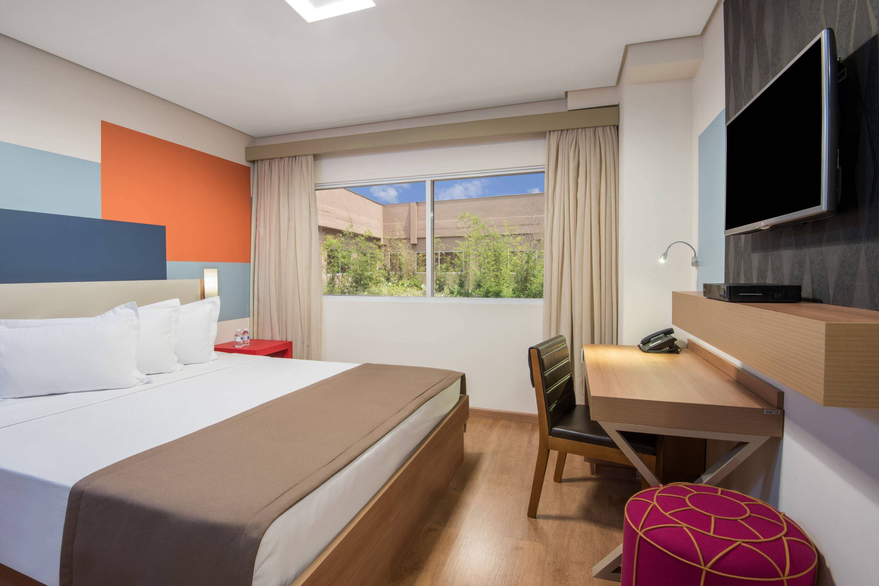 TRYP BY WYNDHAM São Paulo Airport - Hotel de Transito Terminal 3 INTERNACIONAL - Lado Ar - Área restrita á passageiros já embarcados e sem bagagens para despachar - Transit Hotel, only carry-on