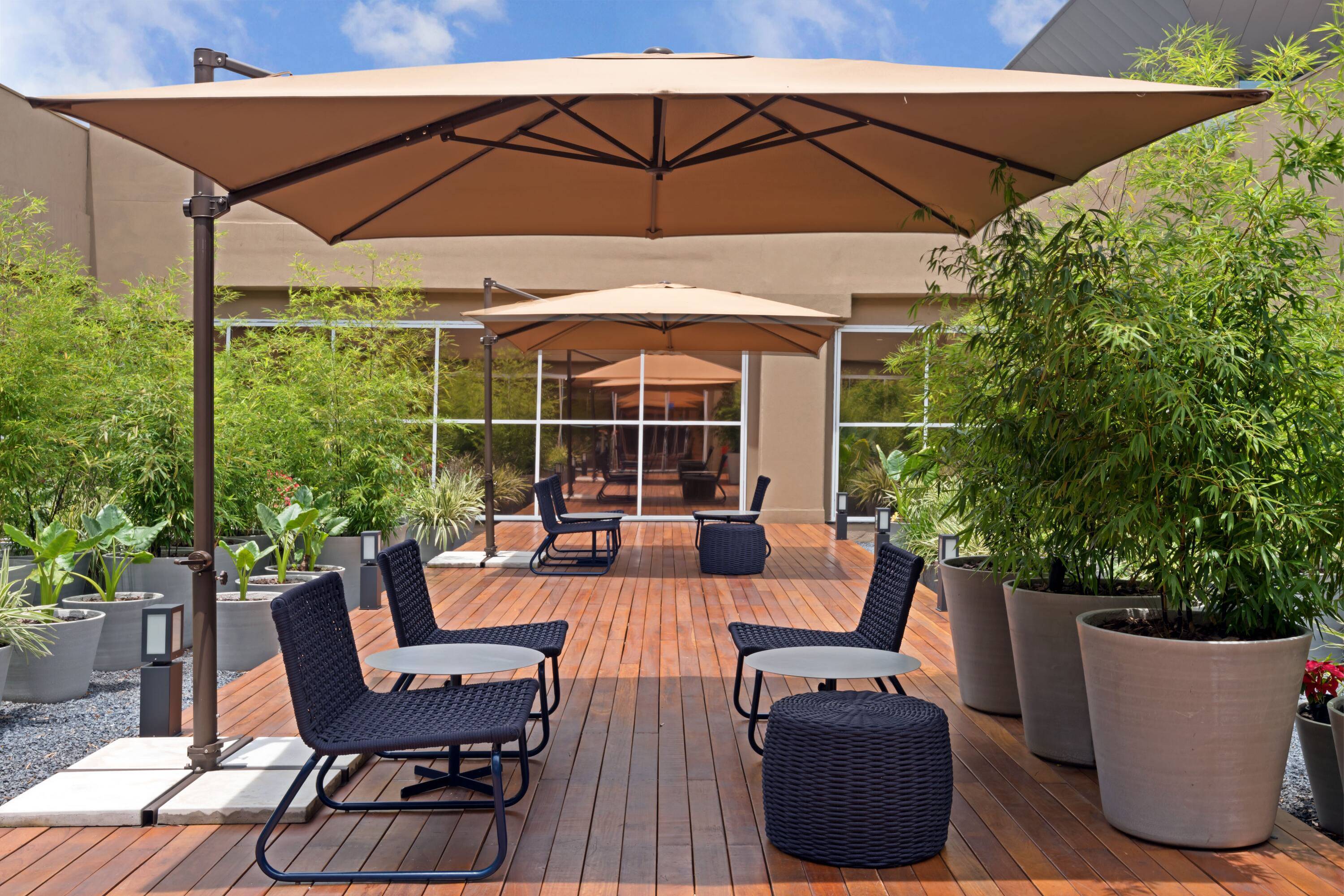 TRYP BY WYNDHAM São Paulo Airport - Hotel de Transito Terminal 3 INTERNACIONAL - Lado Ar - Área restrita á passageiros já embarcados e sem bagagens para despachar - Transit Hotel, only carry-on