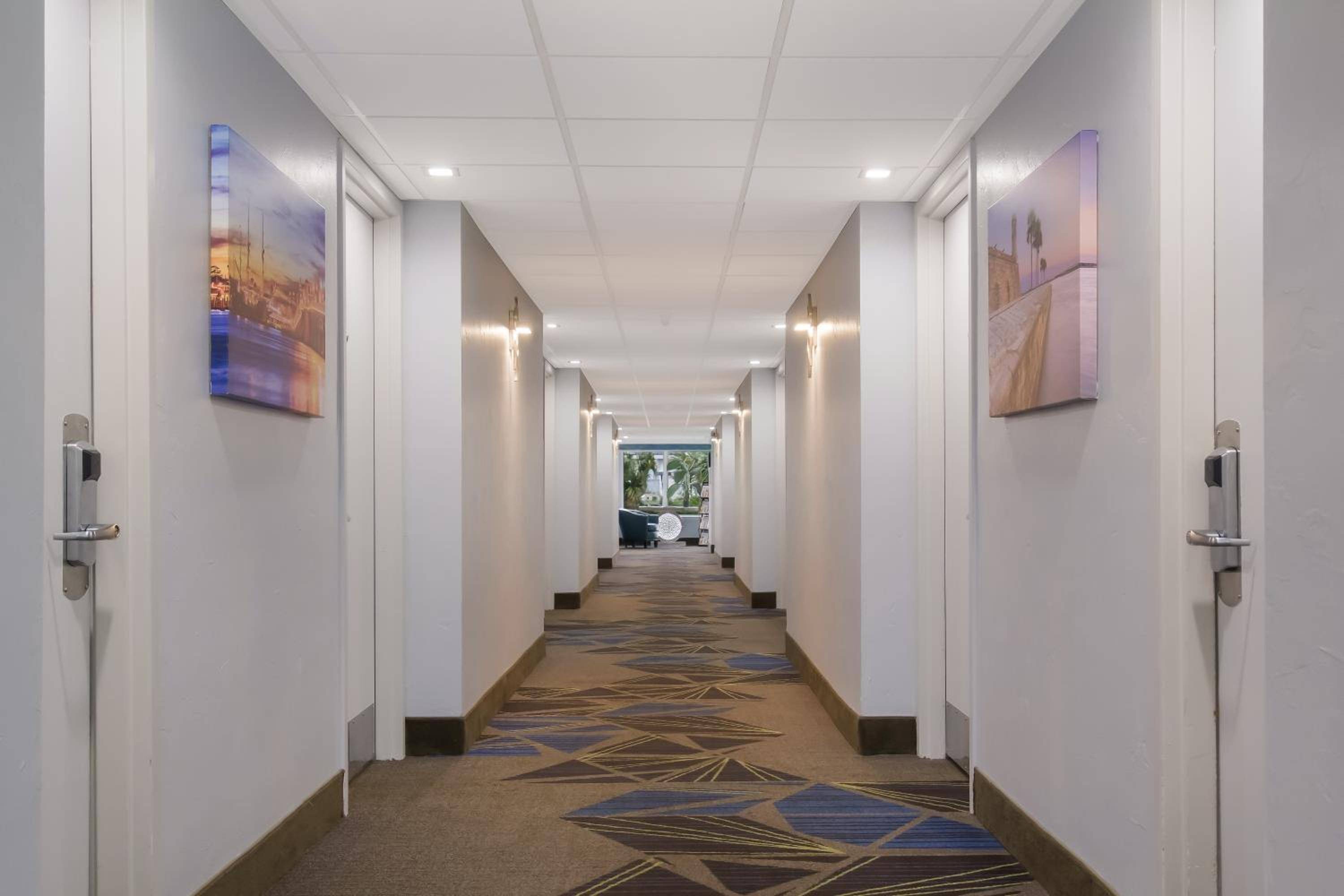 Ocean Sands Beach Boutique Inn