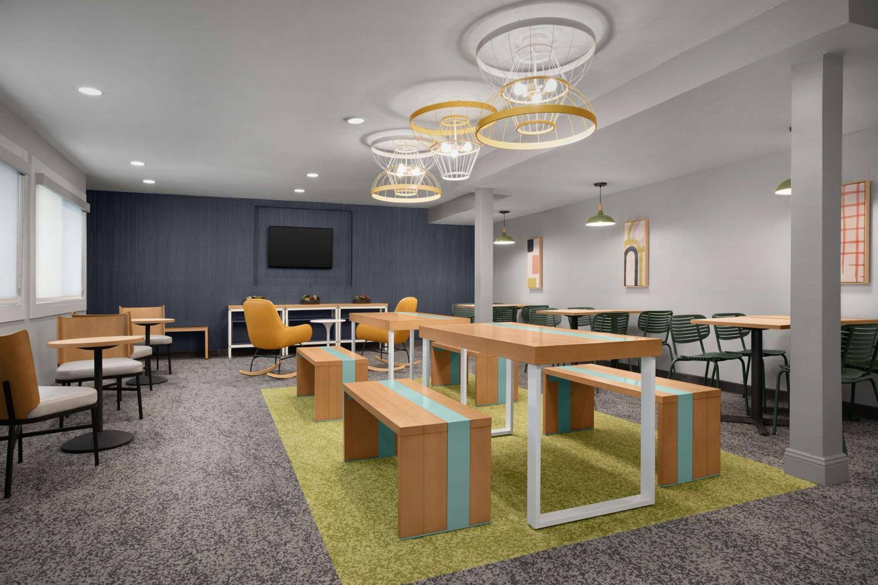 Spark by Hilton San Jose Airport