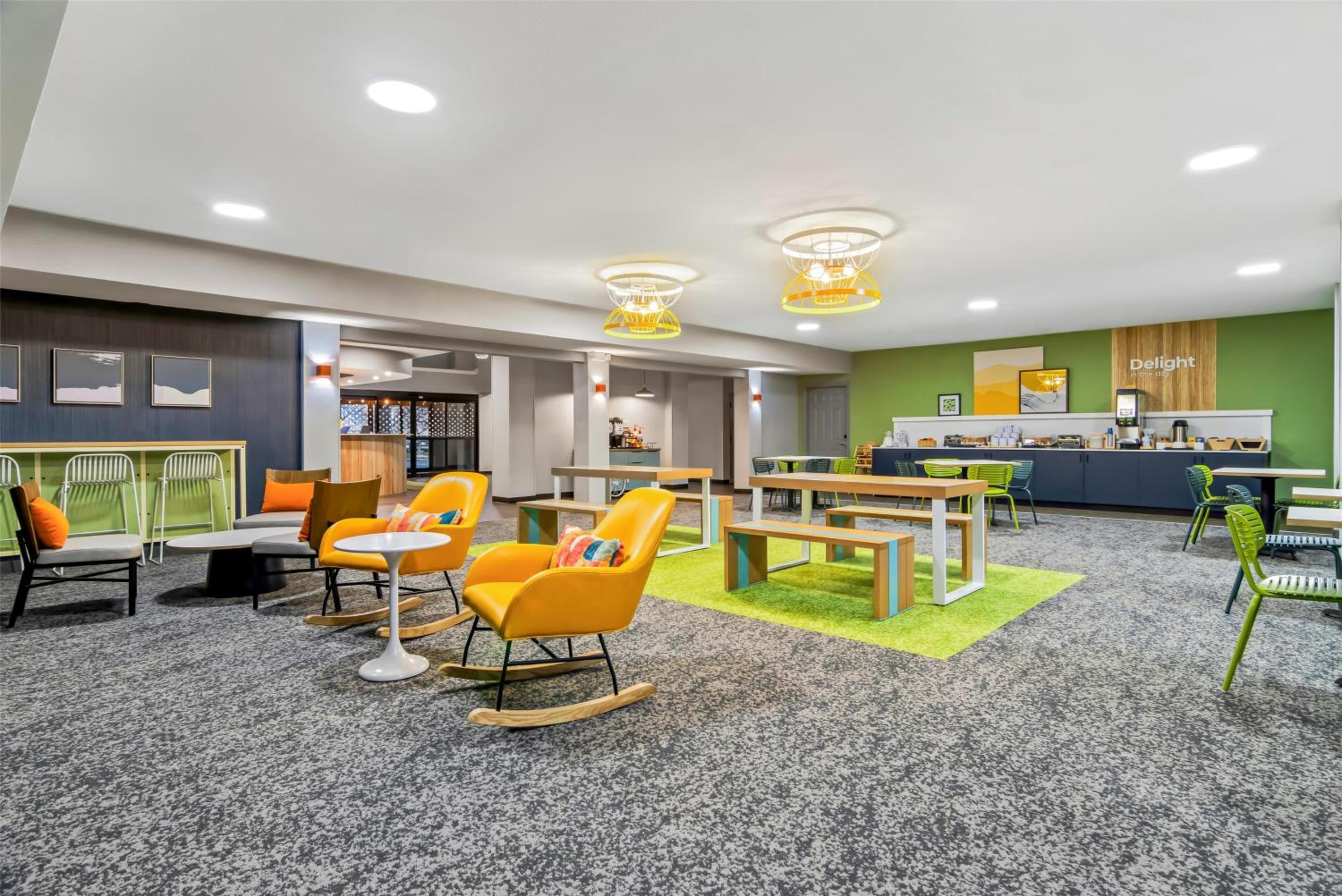 Spark By Hilton Merrillville