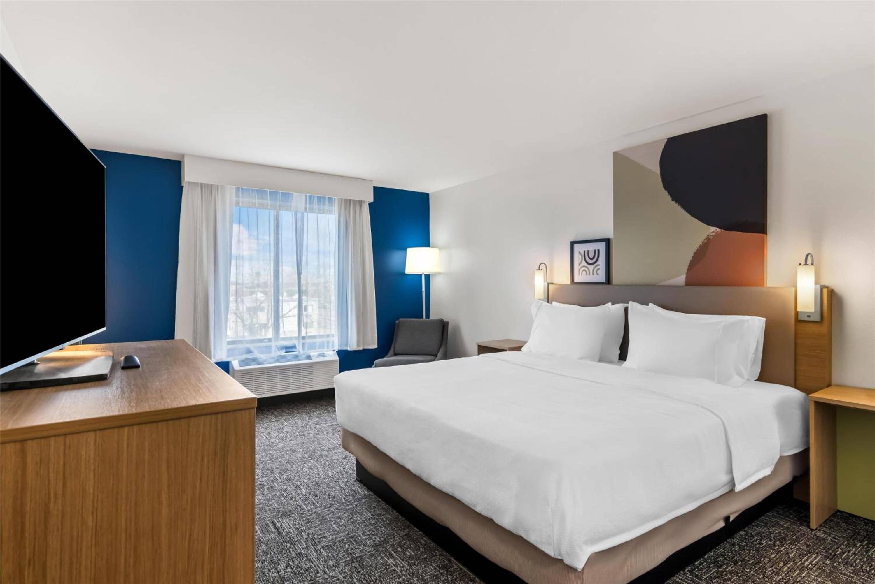 Spark By Hilton Merrillville