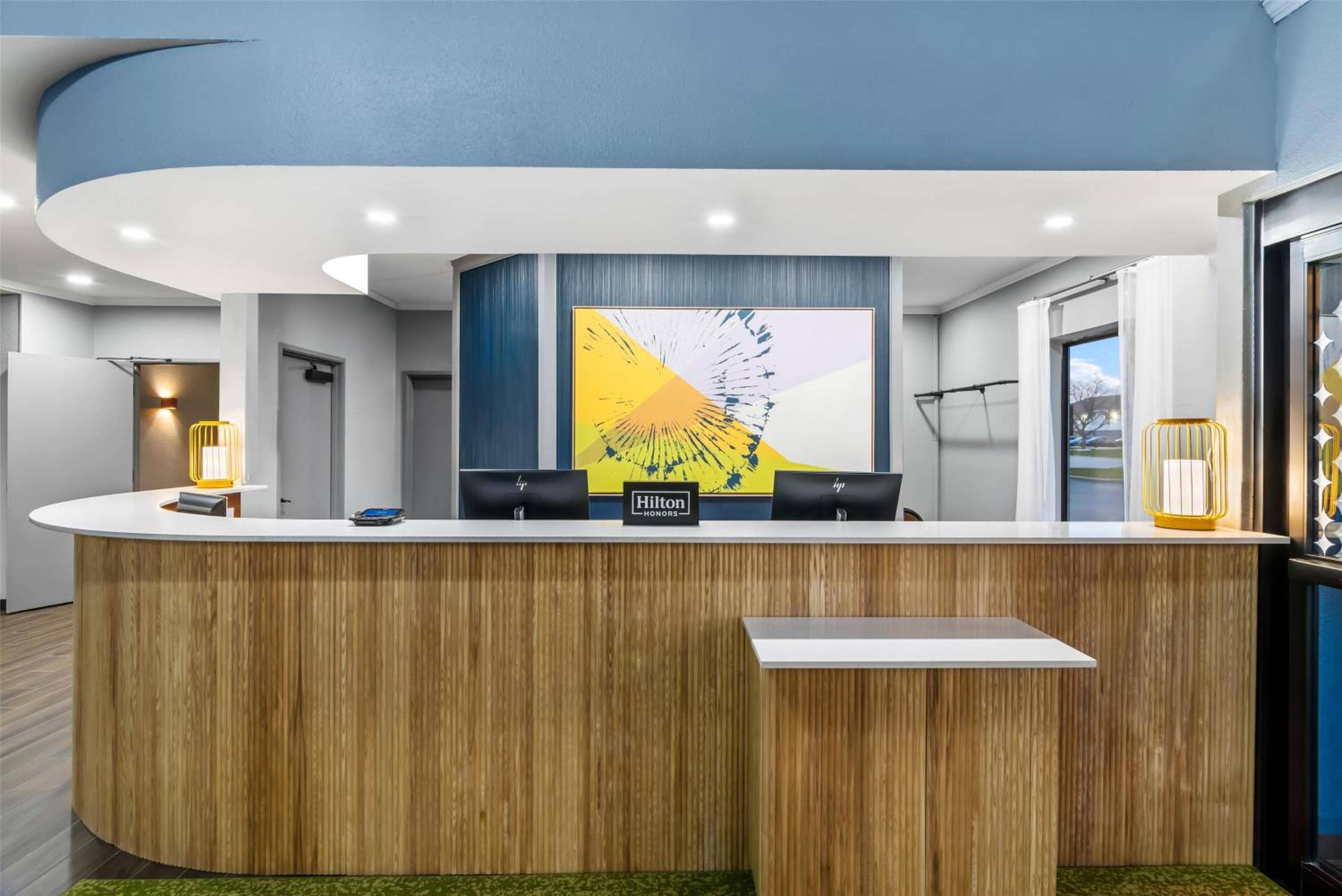 Spark By Hilton Merrillville