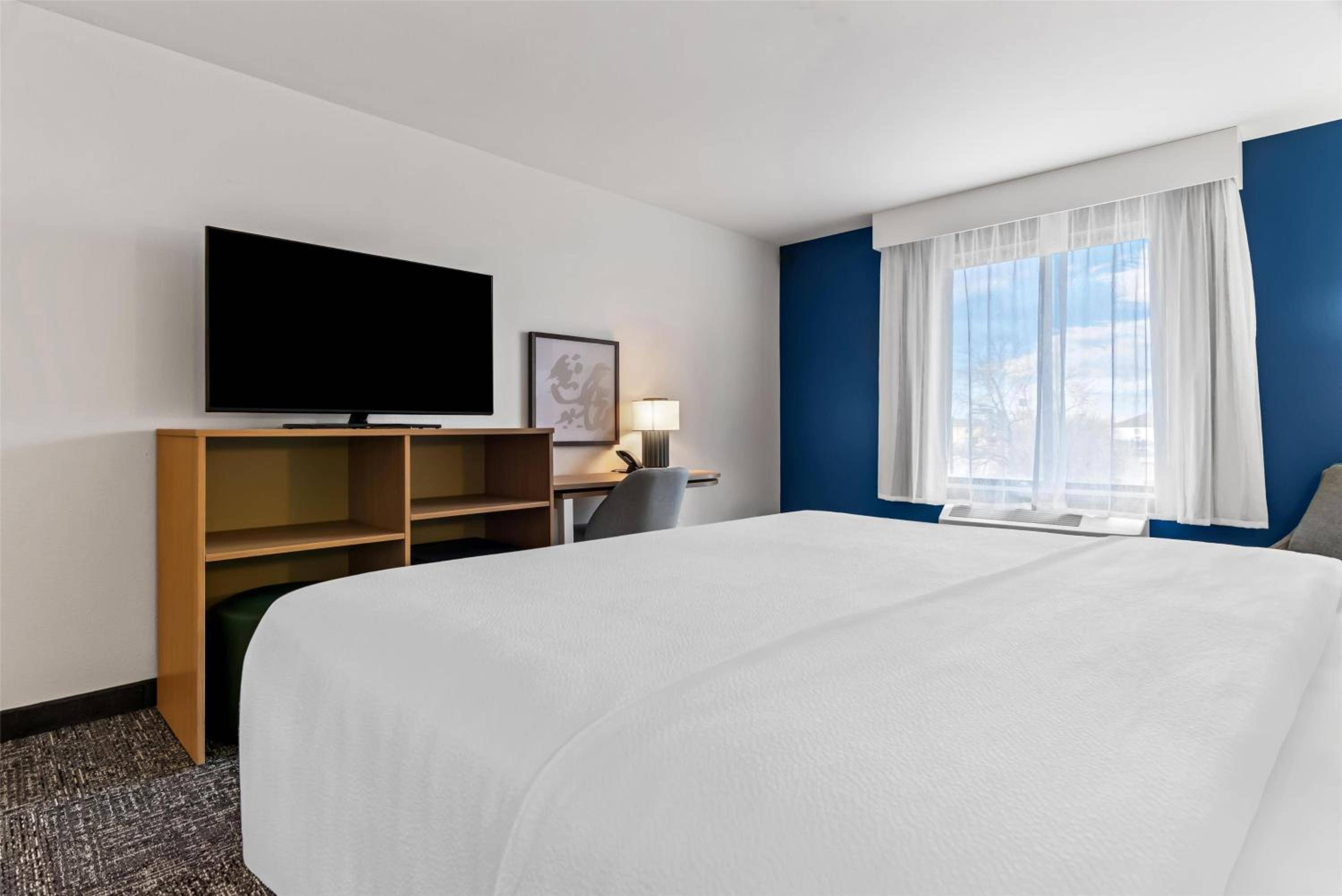 Spark By Hilton Merrillville