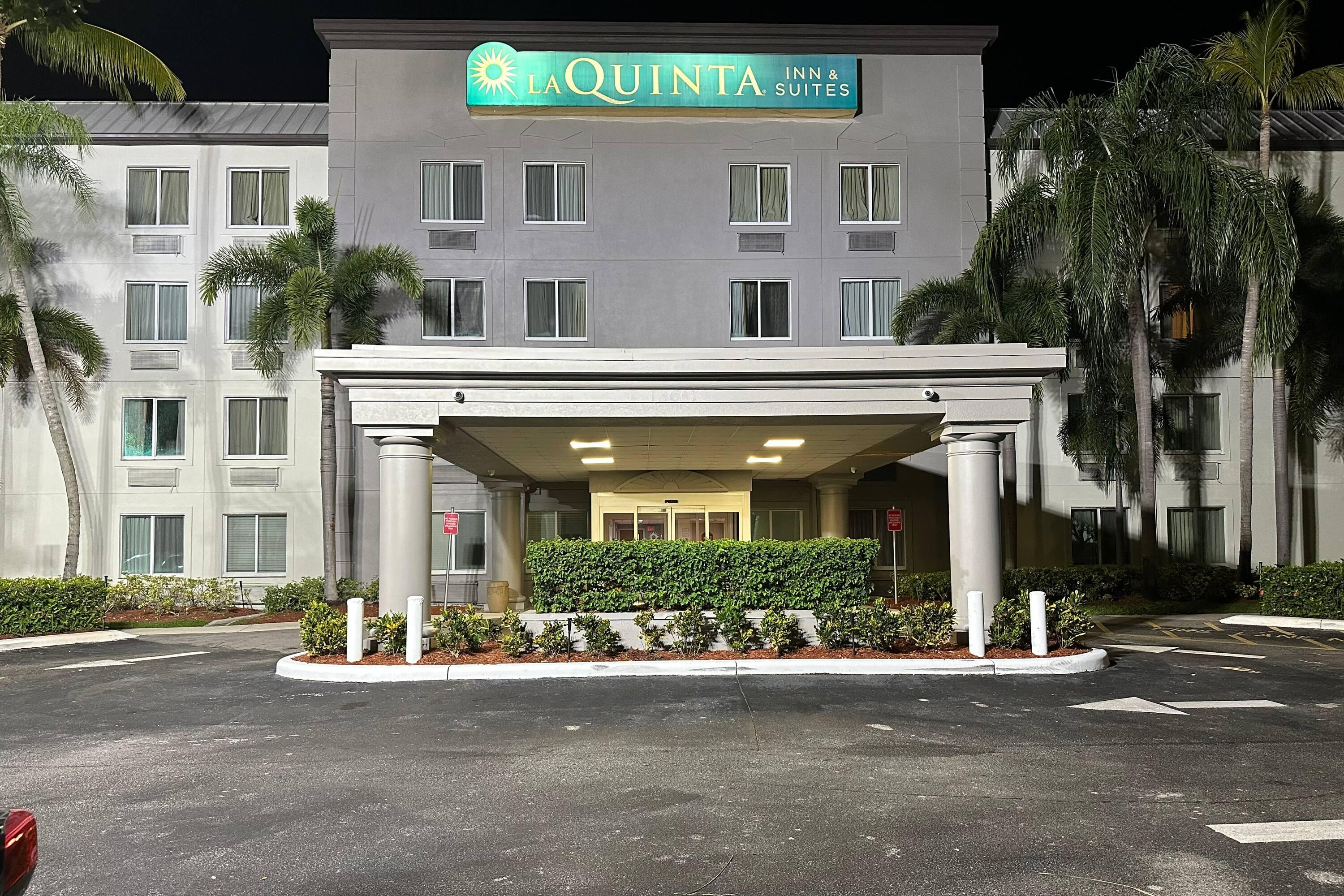 La Quinta Inn & Suites by Wyndham Sawgrass