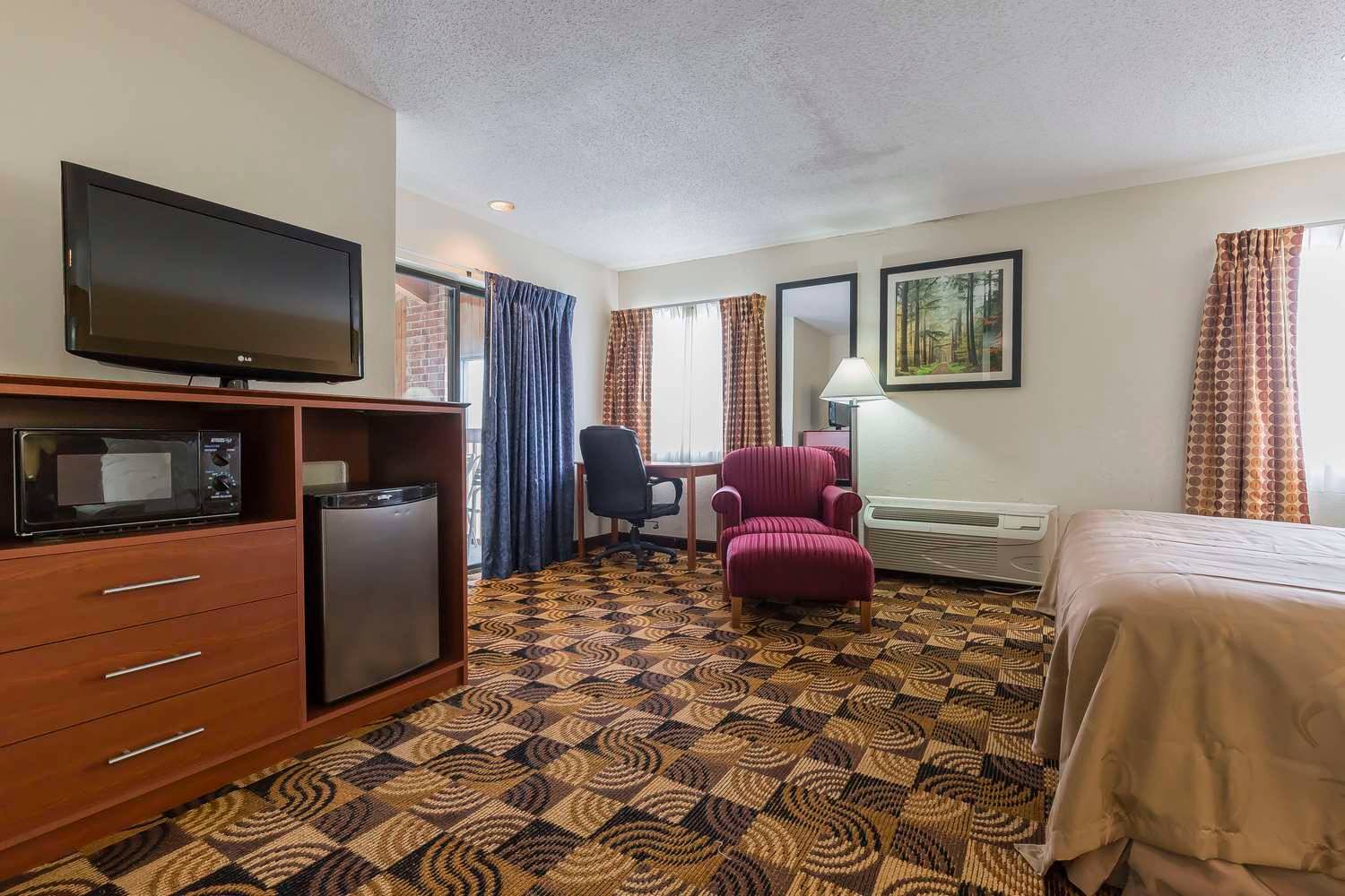 Quality Inn Sycamore - DeKalb