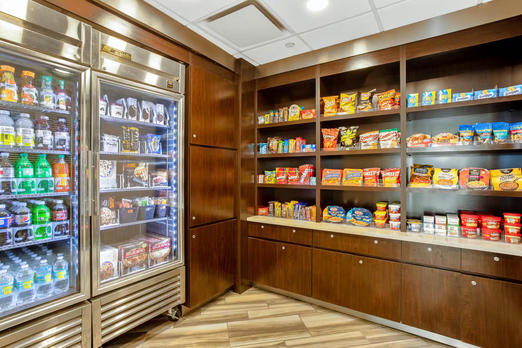 La Quinta Inn & Suites by Wyndham Orlando Airport North