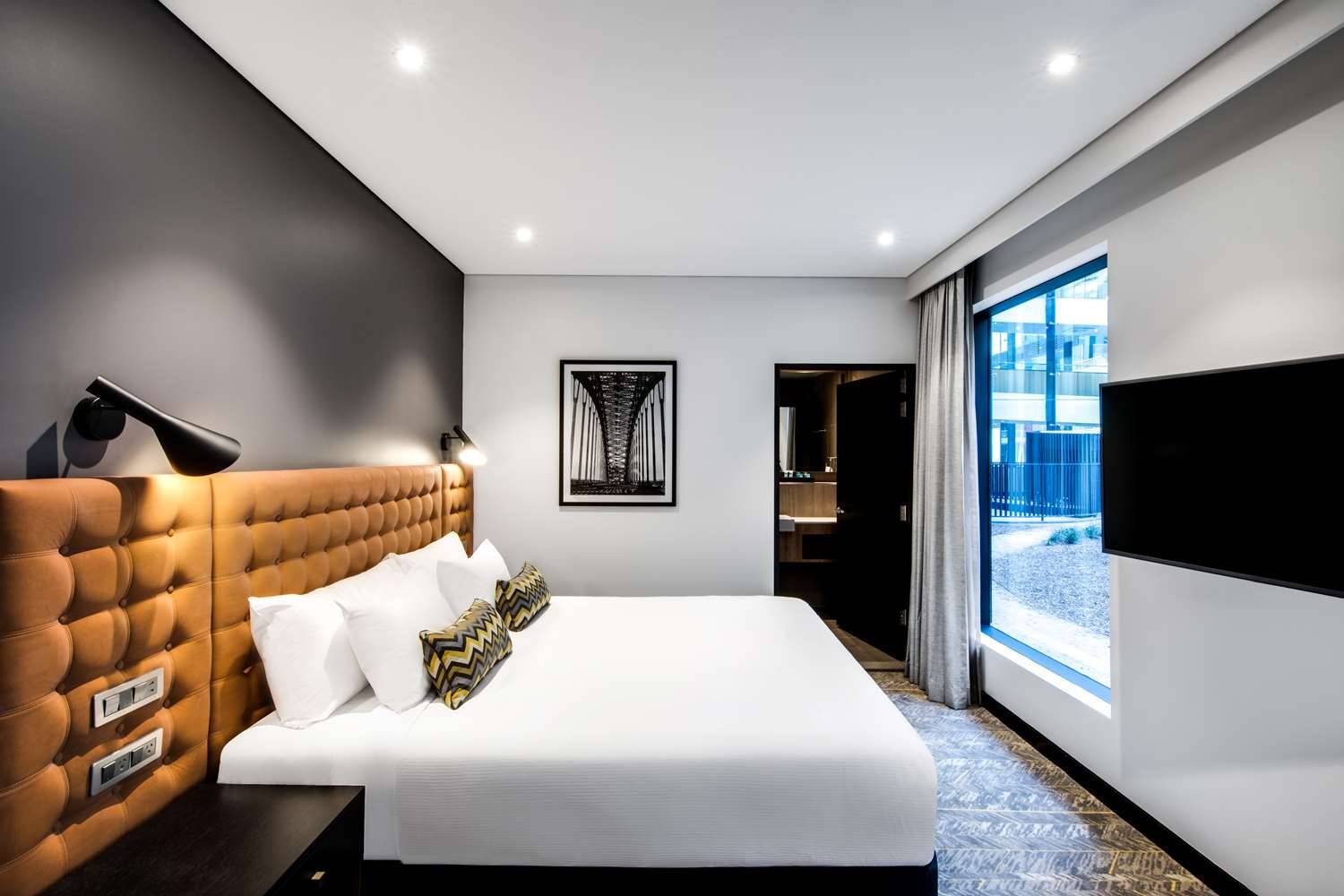 Vibe Hotel North Sydney