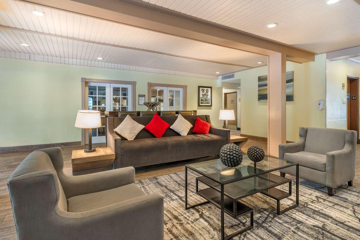 Best Western John Muir Inn