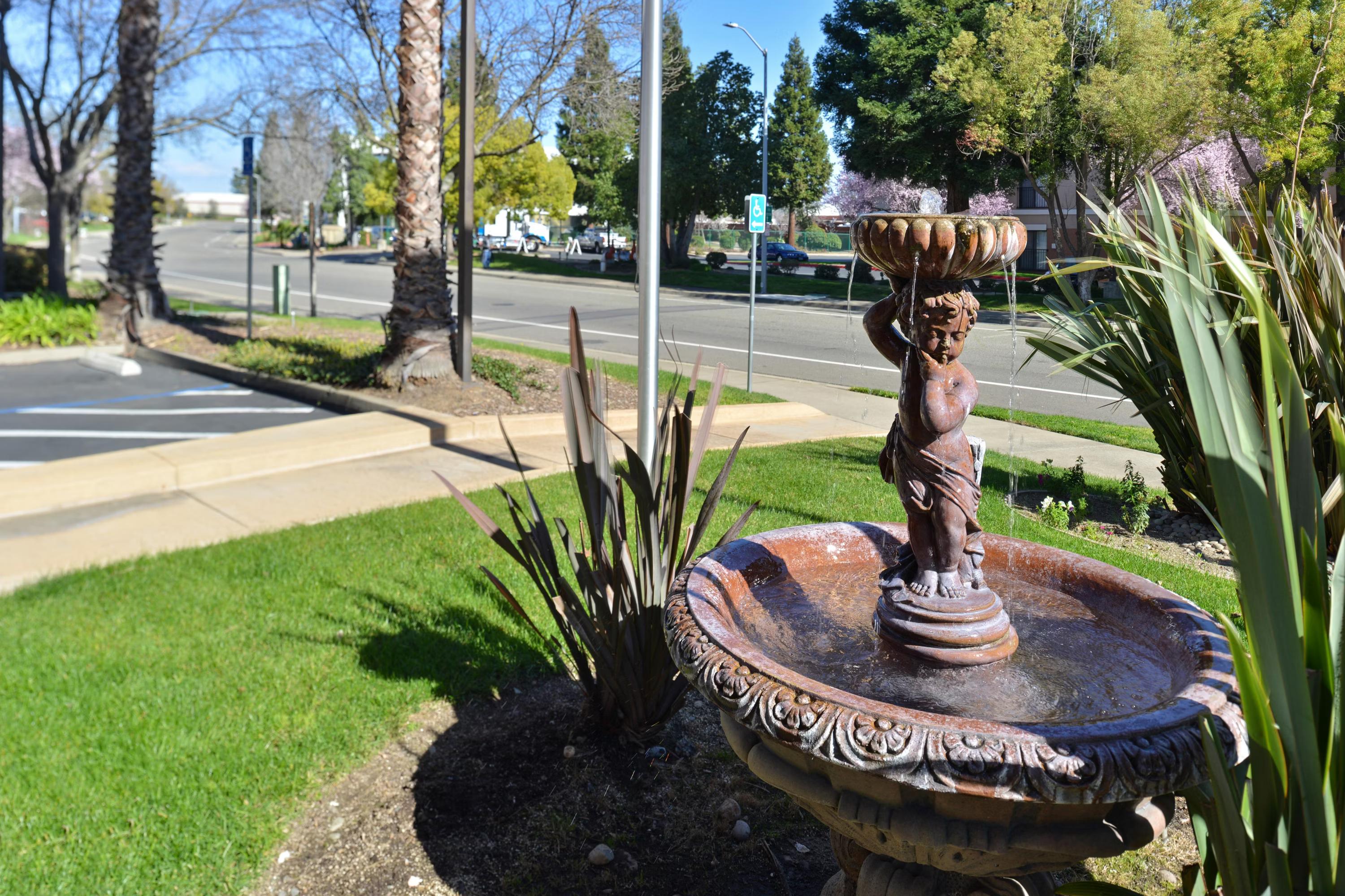 Holiday Inn Rancho Cordova - Northeast Sacramento by IHG