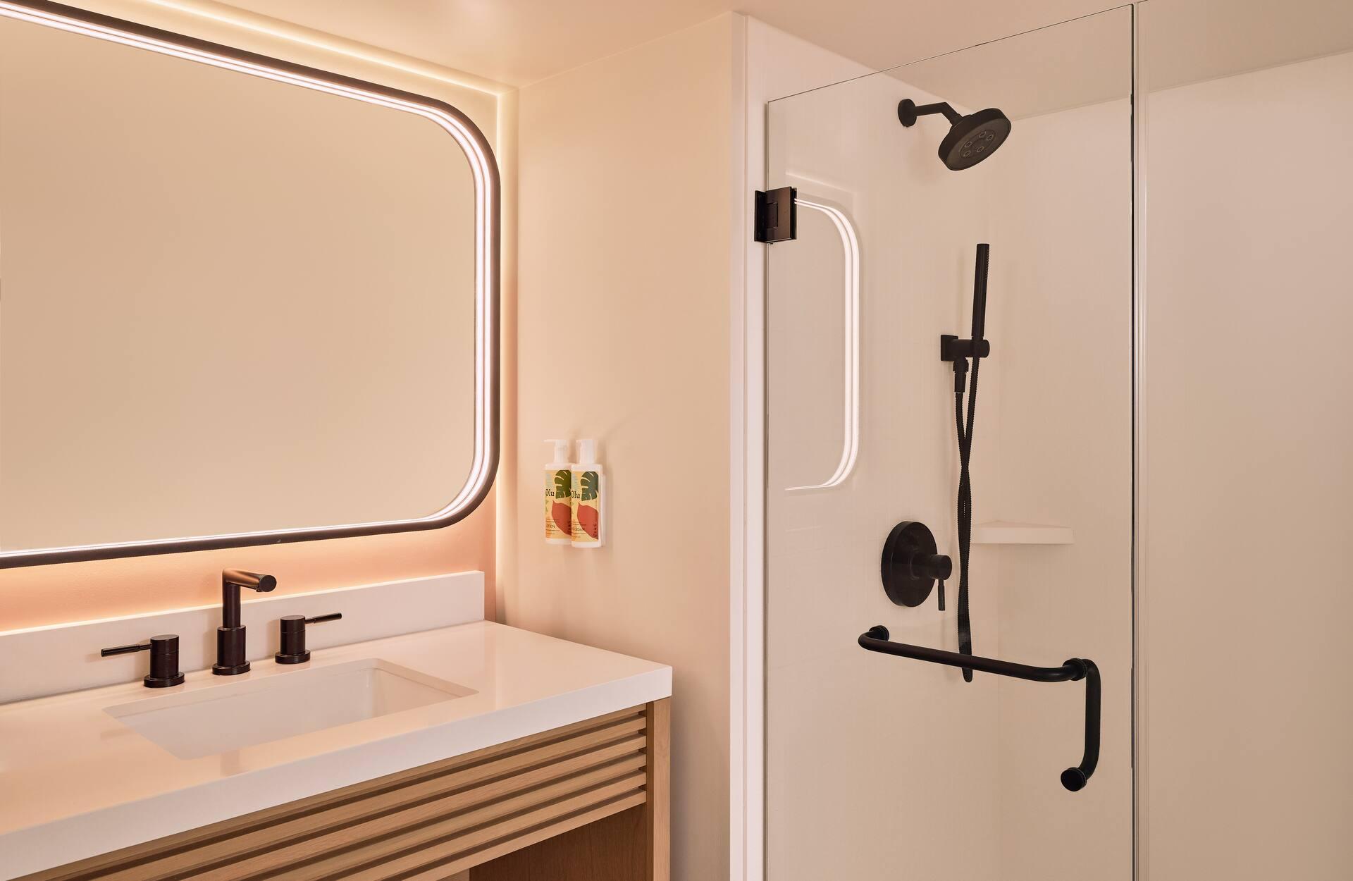 Ambassador Waikiki, Tapestry Collection by Hilton