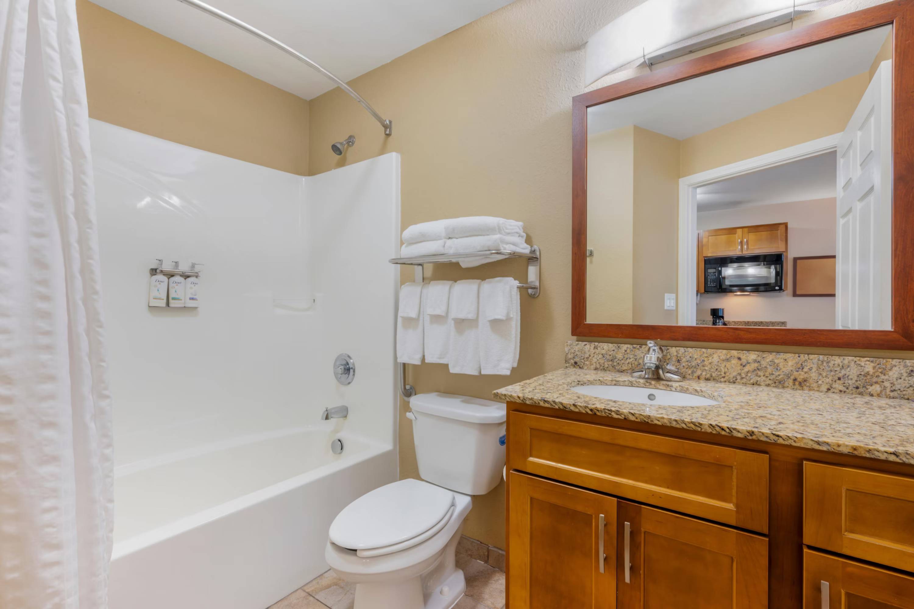 Candlewood Suites Indianapolis East by IHG