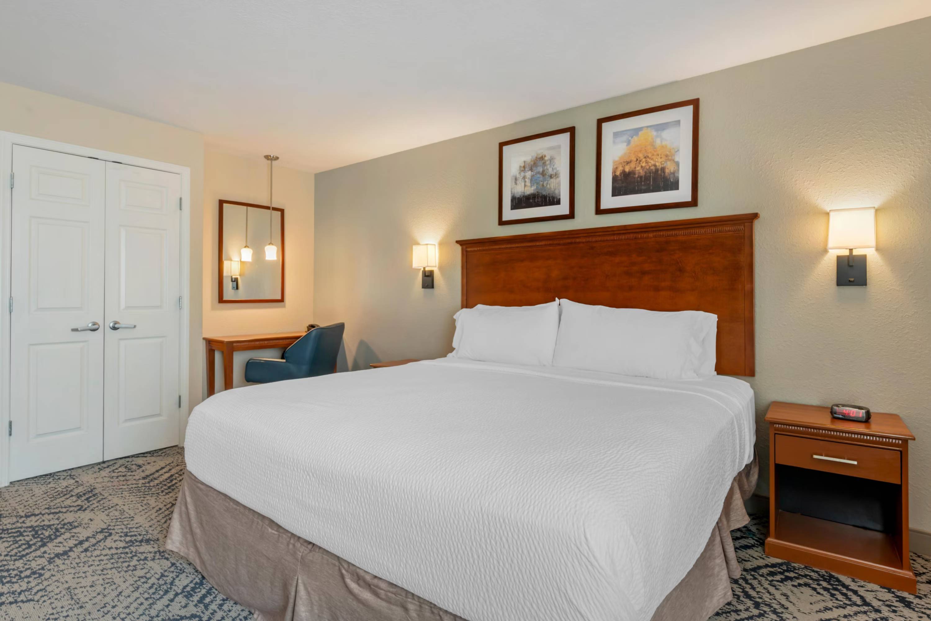 Candlewood Suites Indianapolis East by IHG