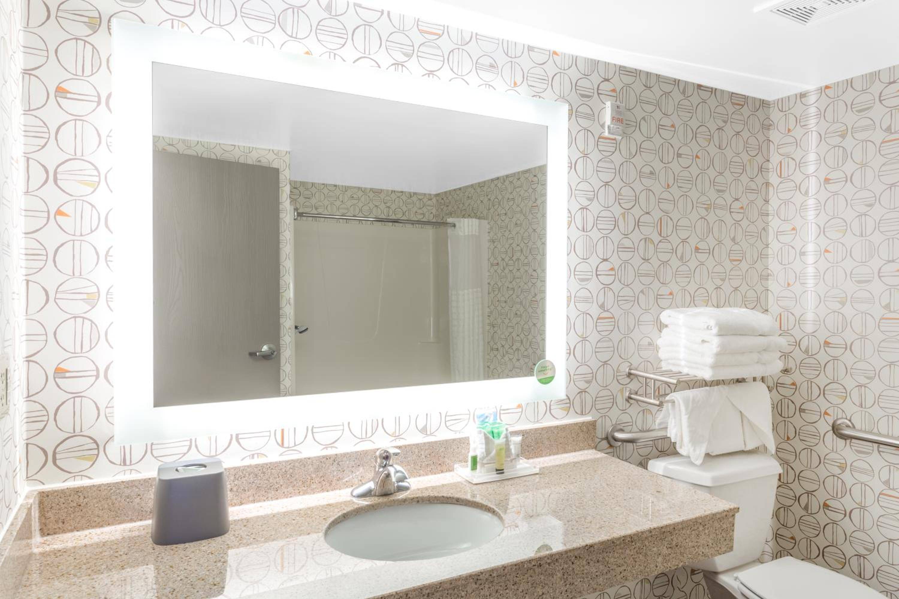 Holiday Inn Rockford by IHG