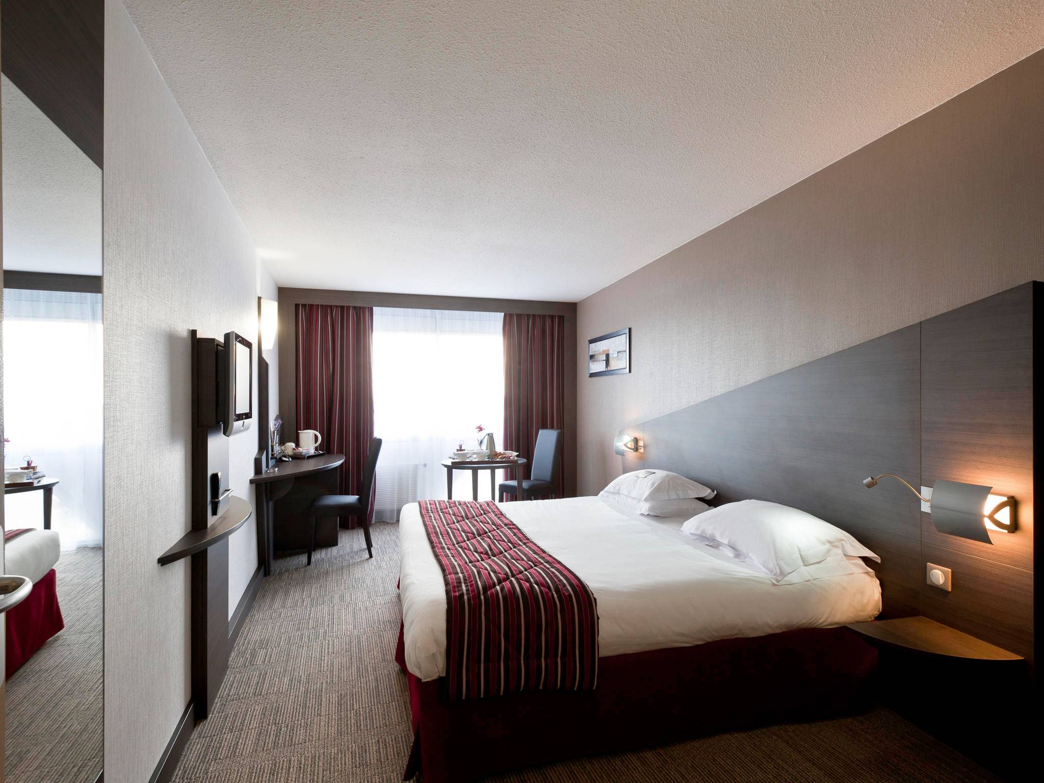 Mercure Vannes Le Port Hotel