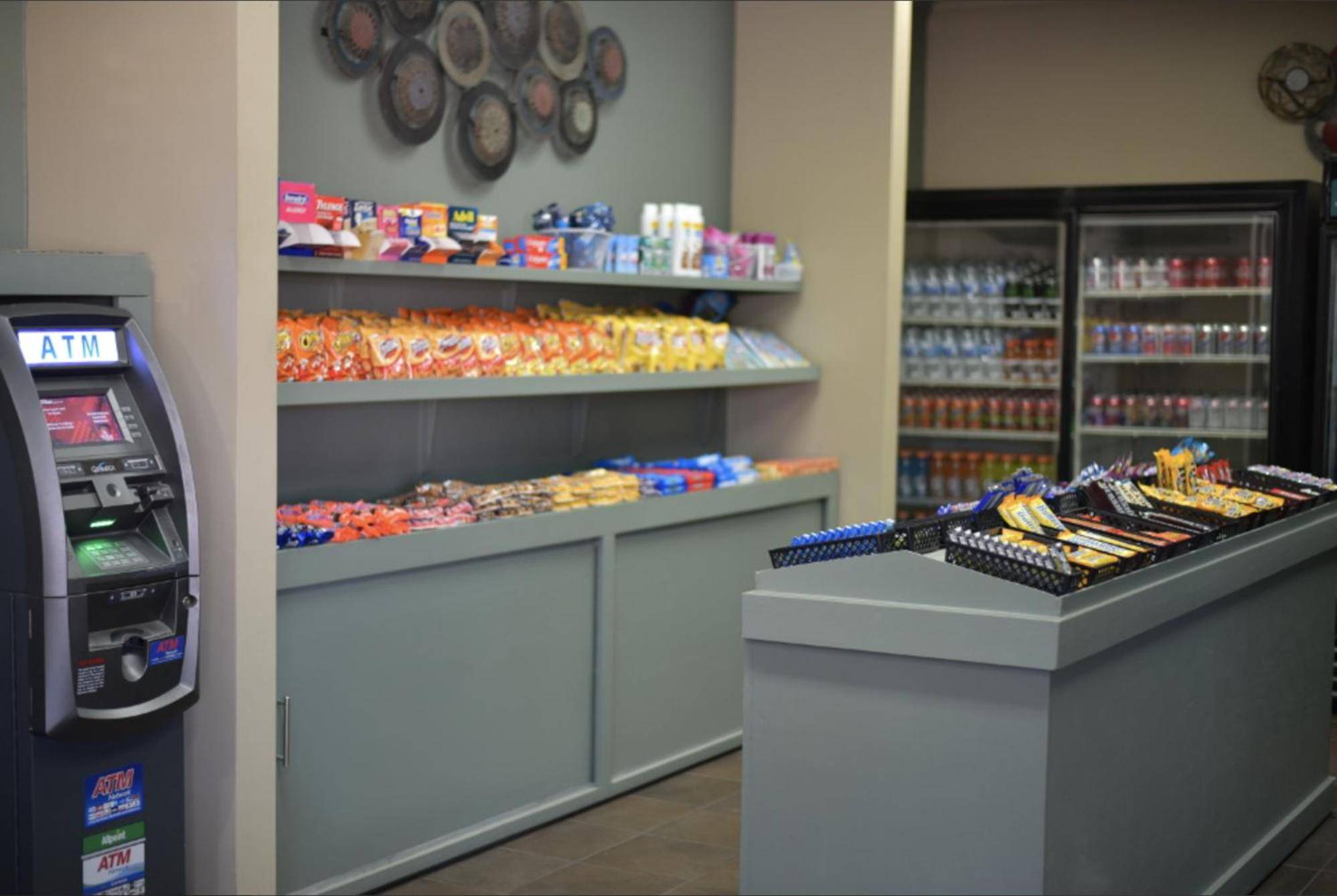 Family Garden Inn & Suites