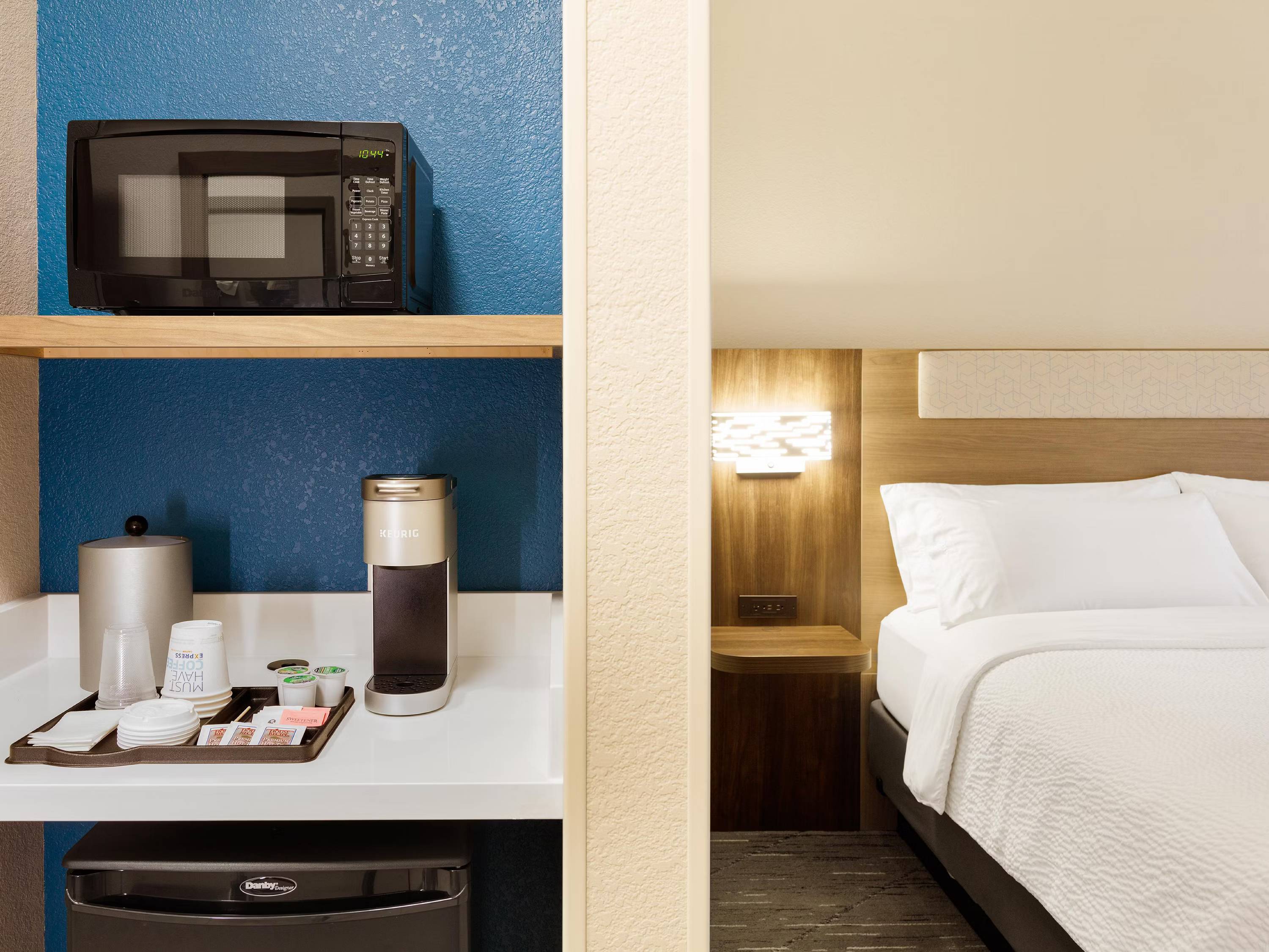 Holiday Inn Express & Suites Hebron - Cincinnati Airport by IHG