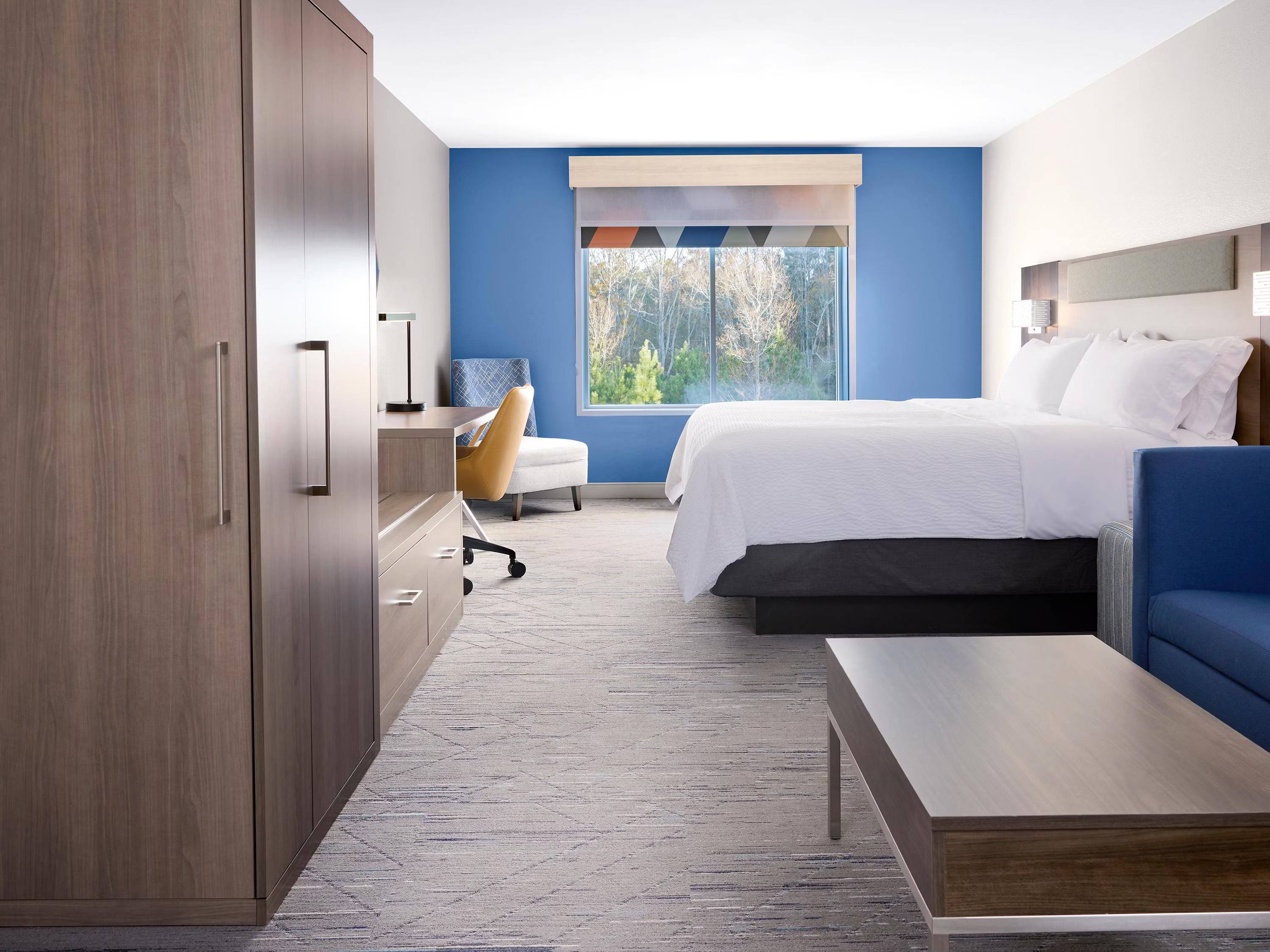 Holiday Inn Express & Suites Hebron - Cincinnati Airport by IHG