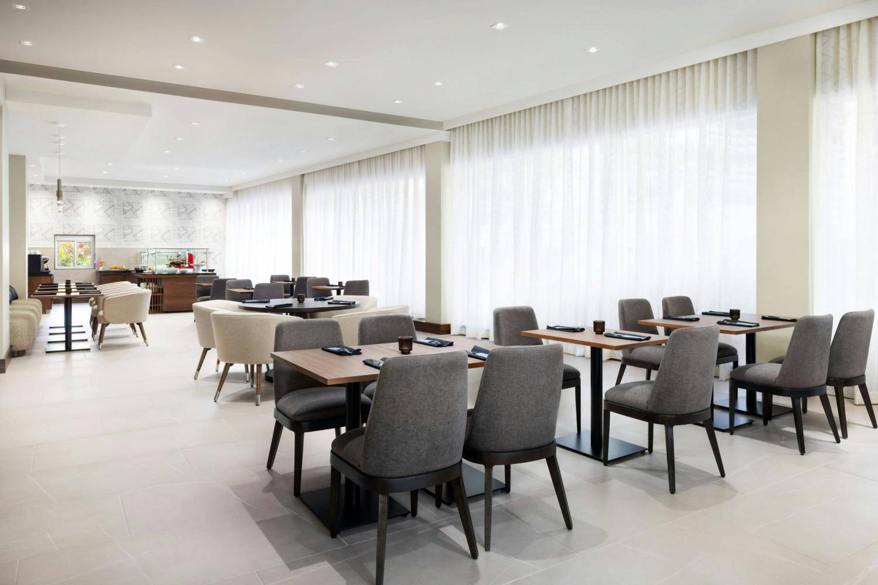 AC Hotel by Marriott Honolulu