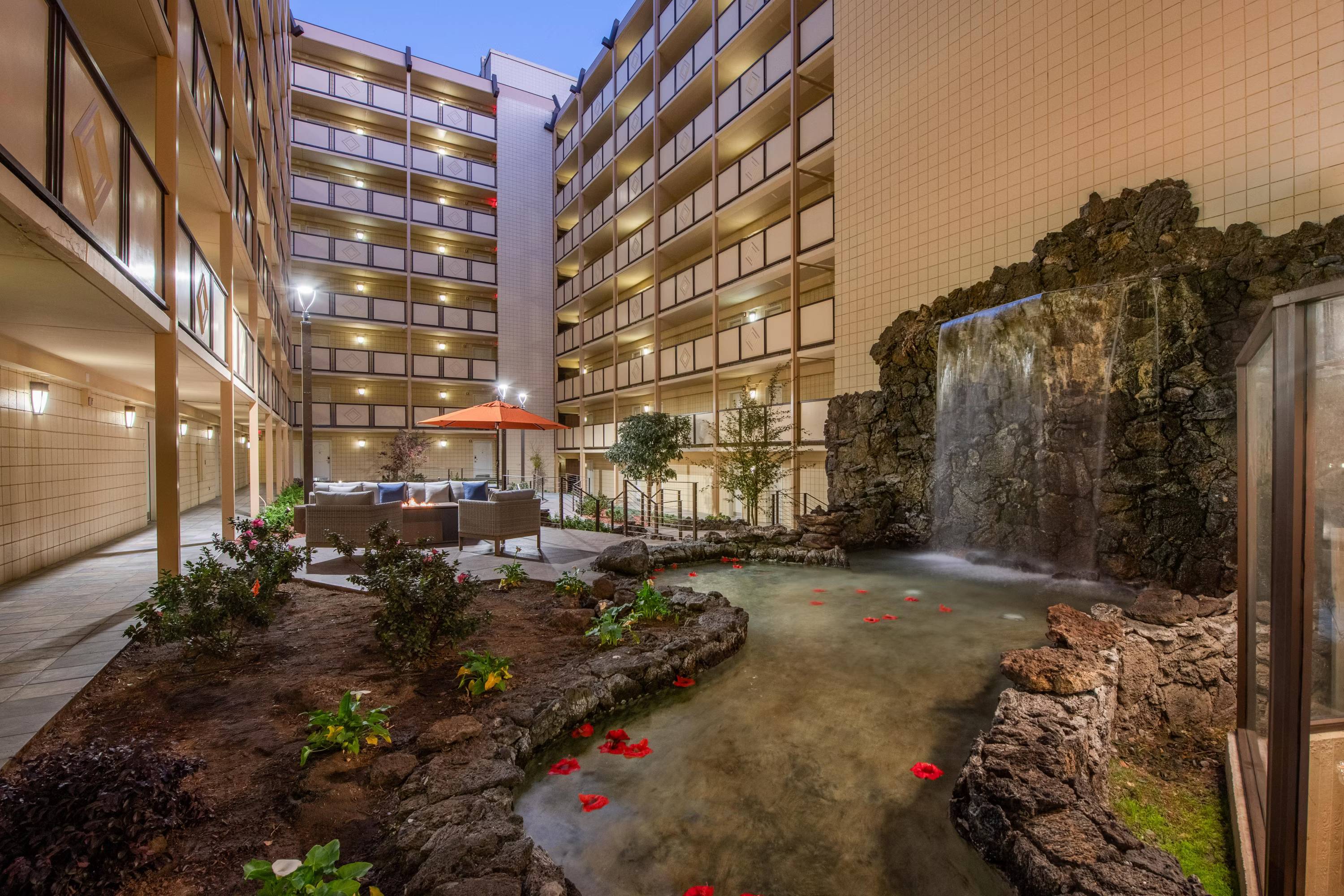 Crowne Plaza Hotel Mission Valley by IHG