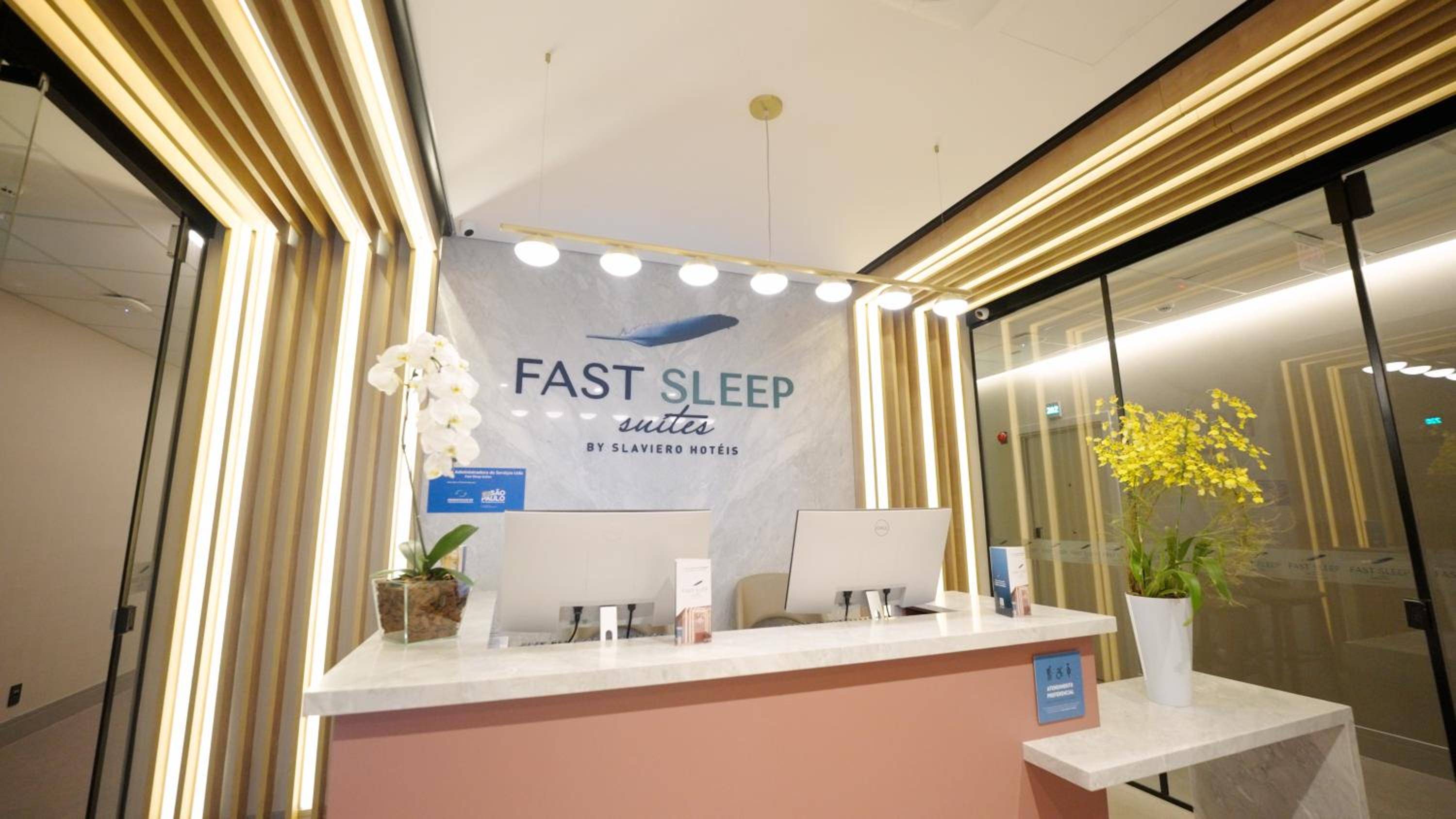 Fast Sleep Suites by Slaviero Hoteis - Terminal 2 - desembarque oeste