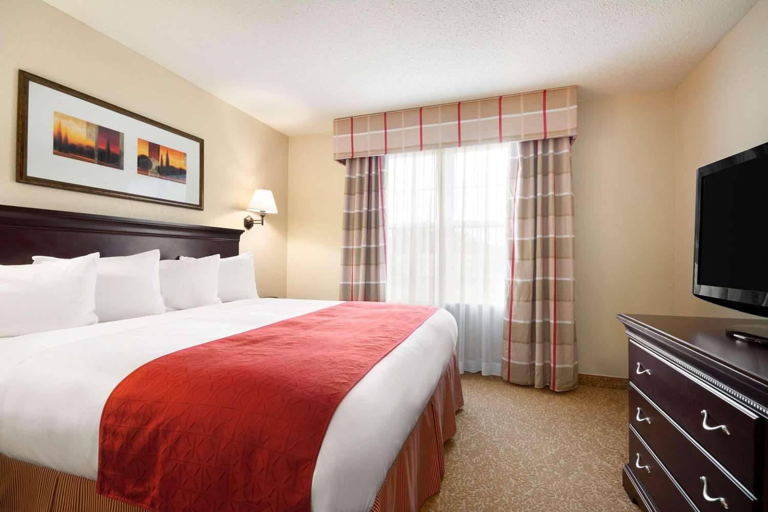 Country Inn & Suites by Radisson, Norcross, GA