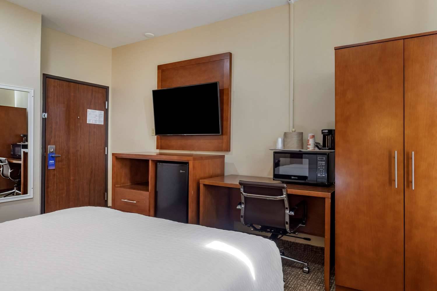 Comfort Suites near Texas Medical Center - NRG Stadium