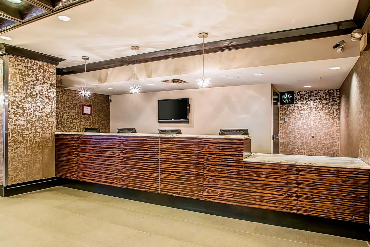 Inn of Chicago Magnificent Mile