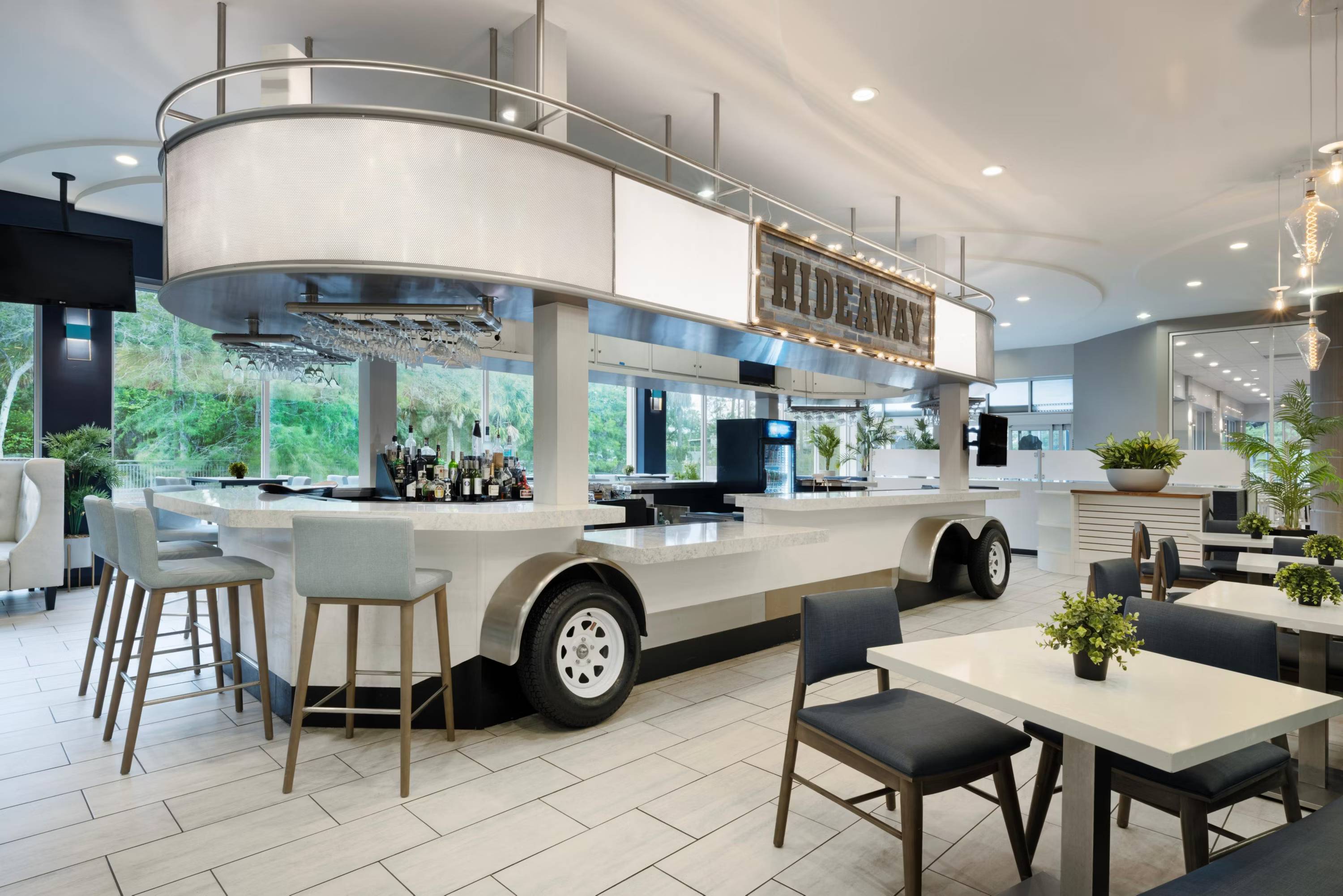 Holiday Inn Resort Orlando Suites - Waterpark by IHG