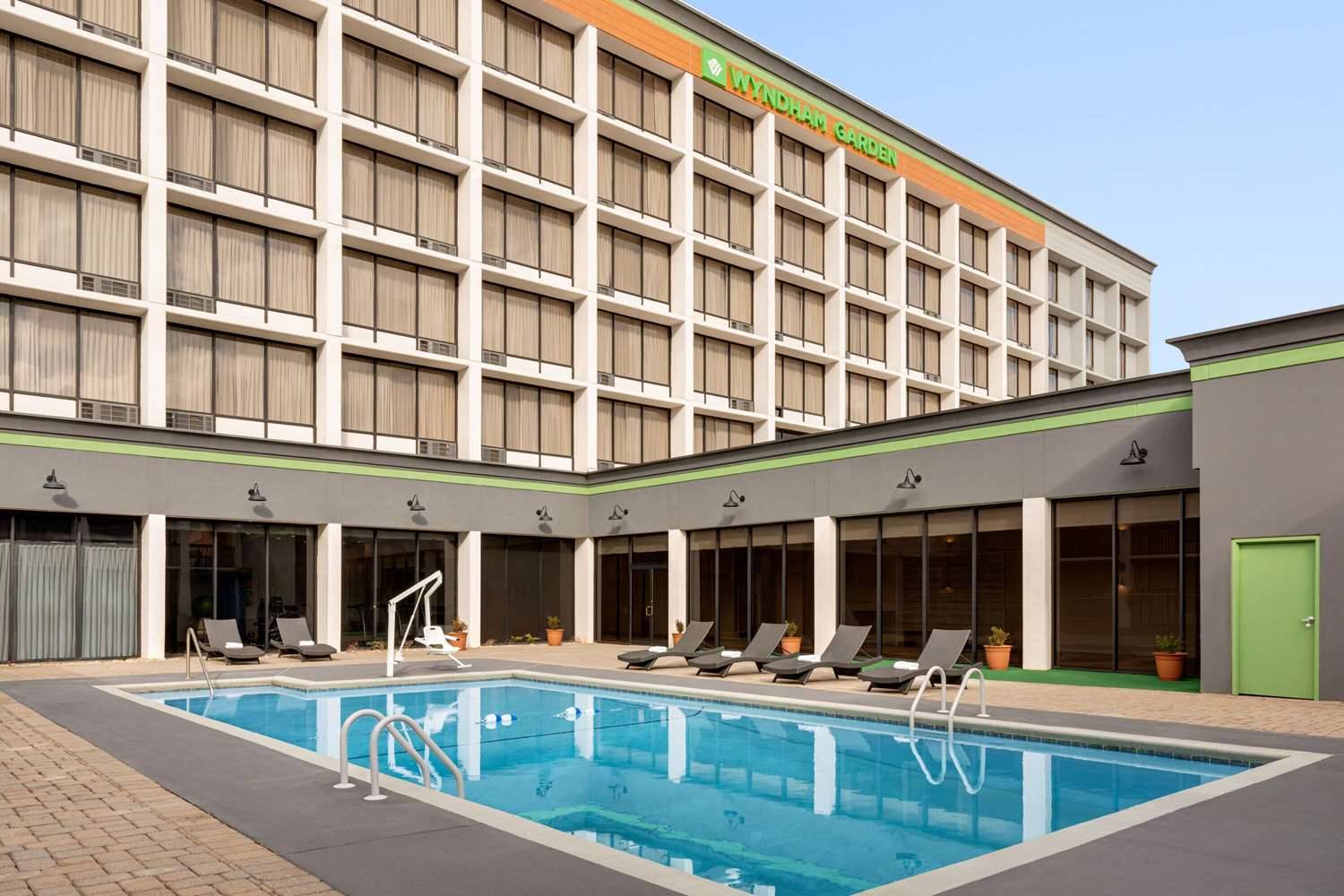 Wyndham Garden Atlanta Airport