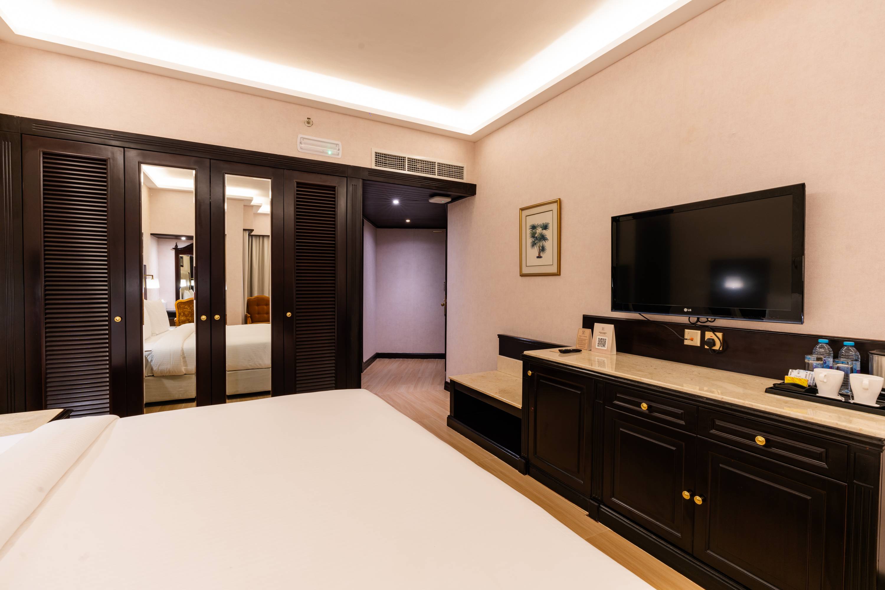 The Luxe Plaza Hotel